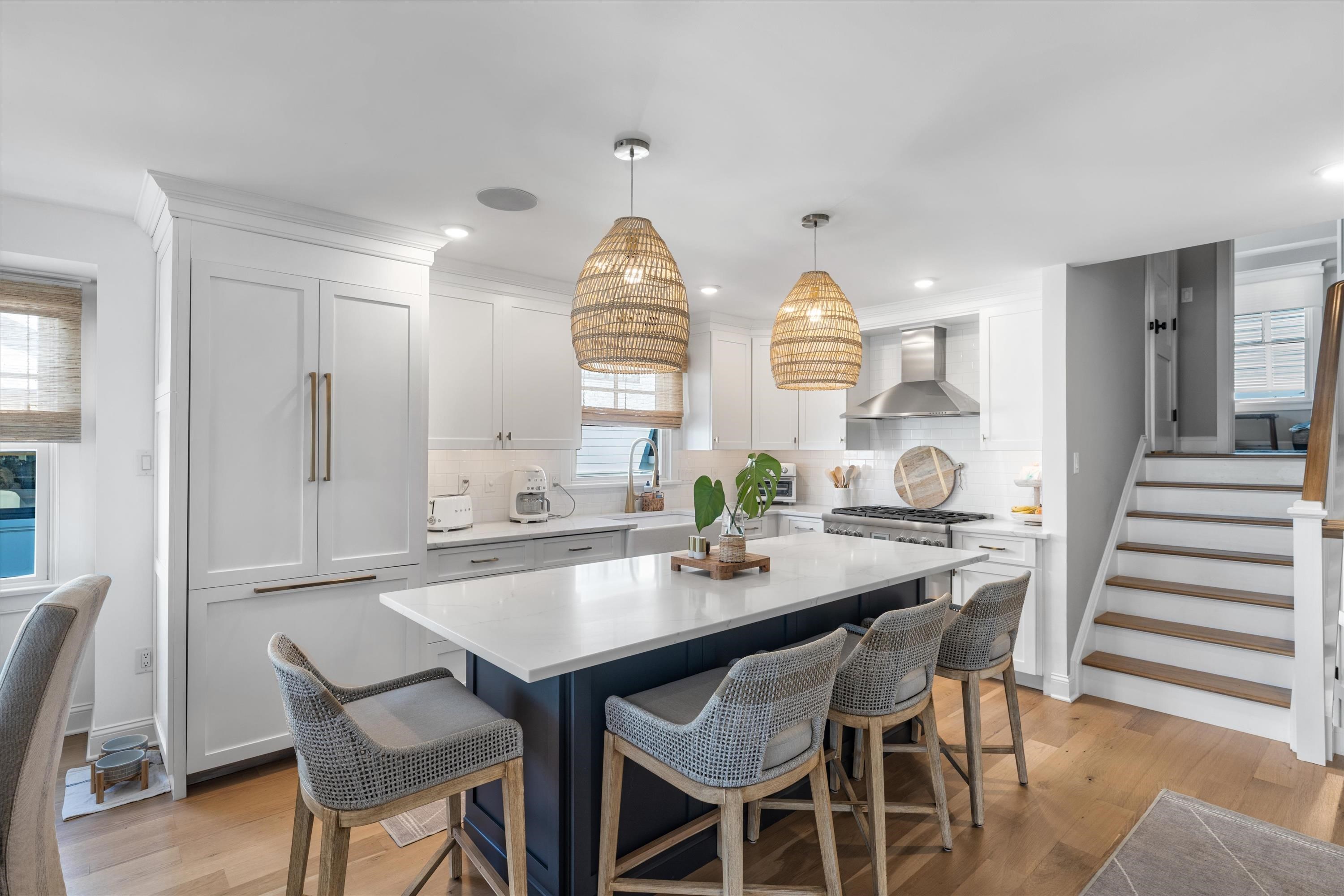 435 20th Street Unit: 435