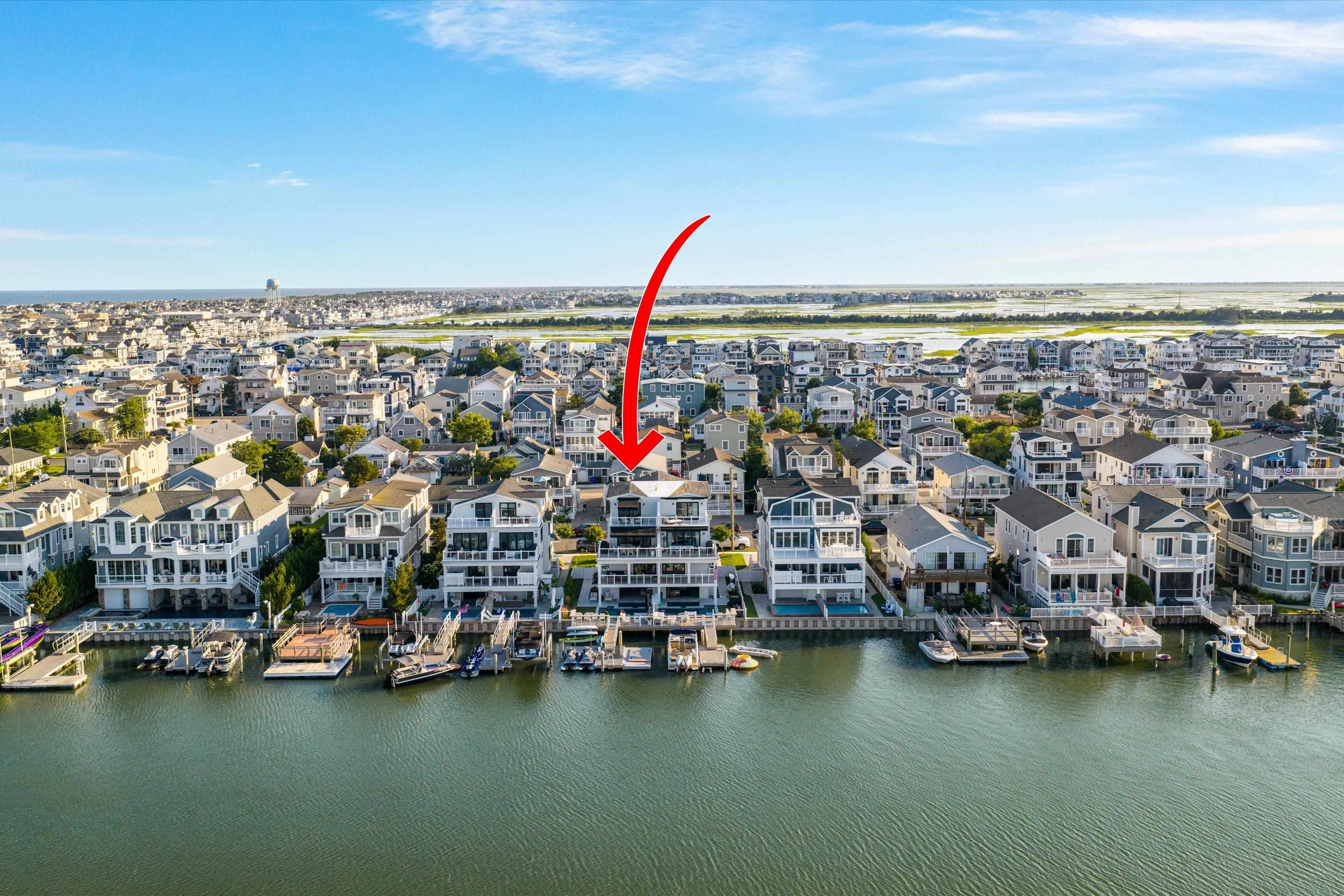 435 20th Street Unit: 435