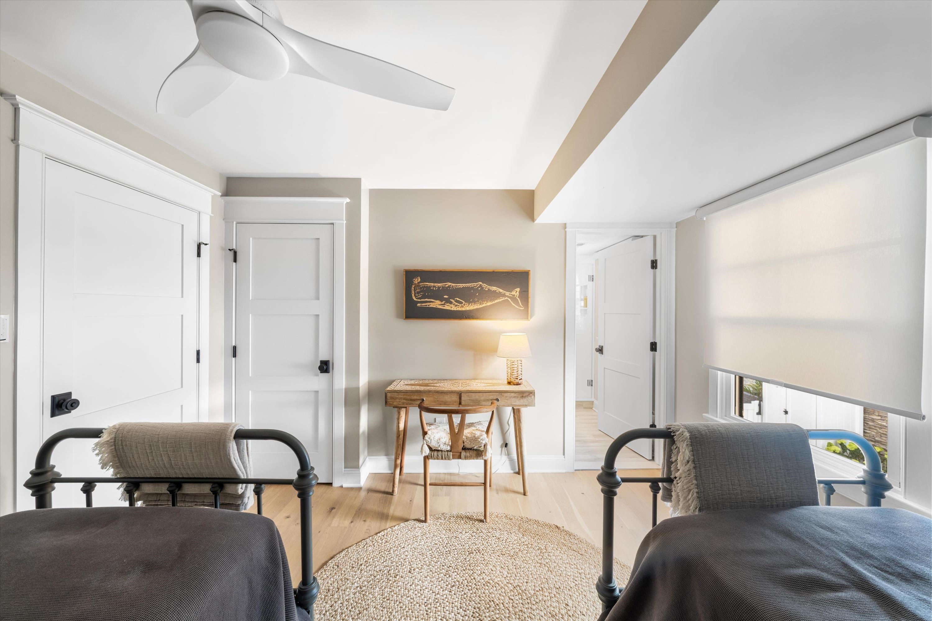 435 20th Street Unit: 435