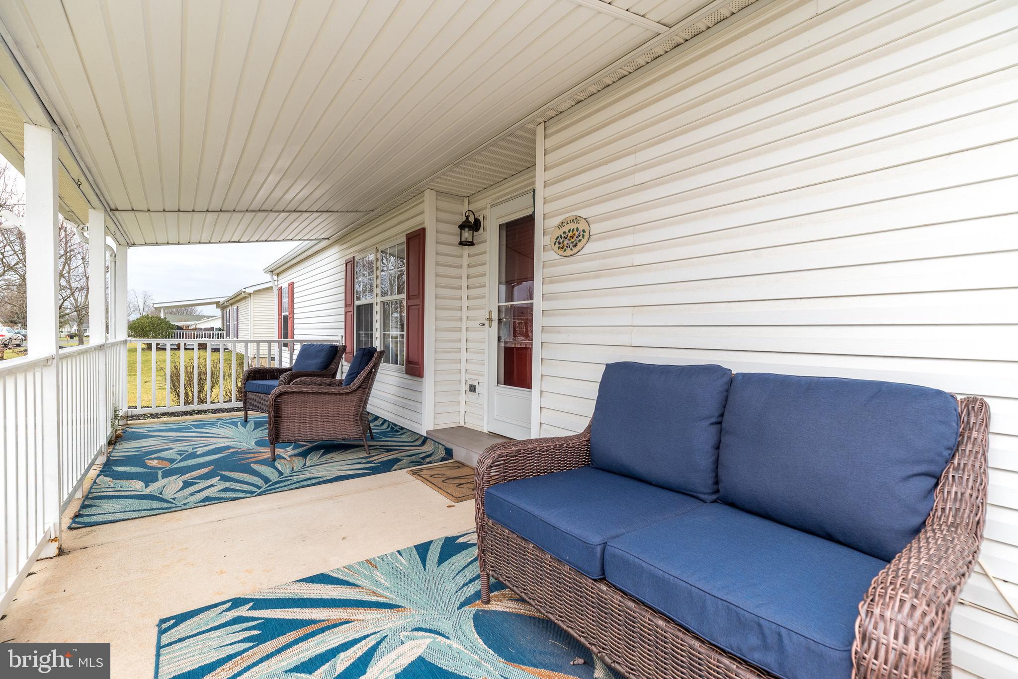 32 Willow COURT
