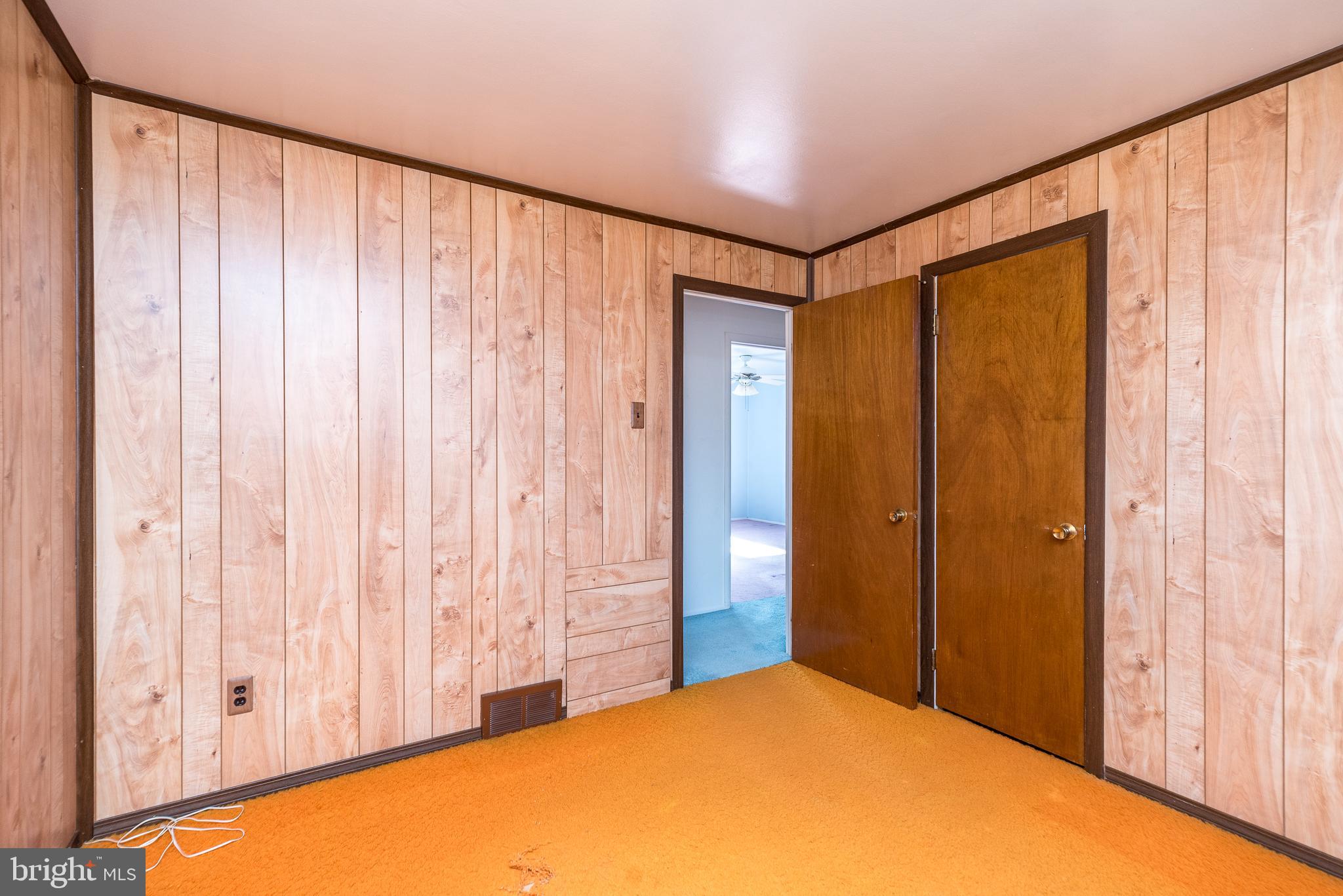 441 Maple Ave