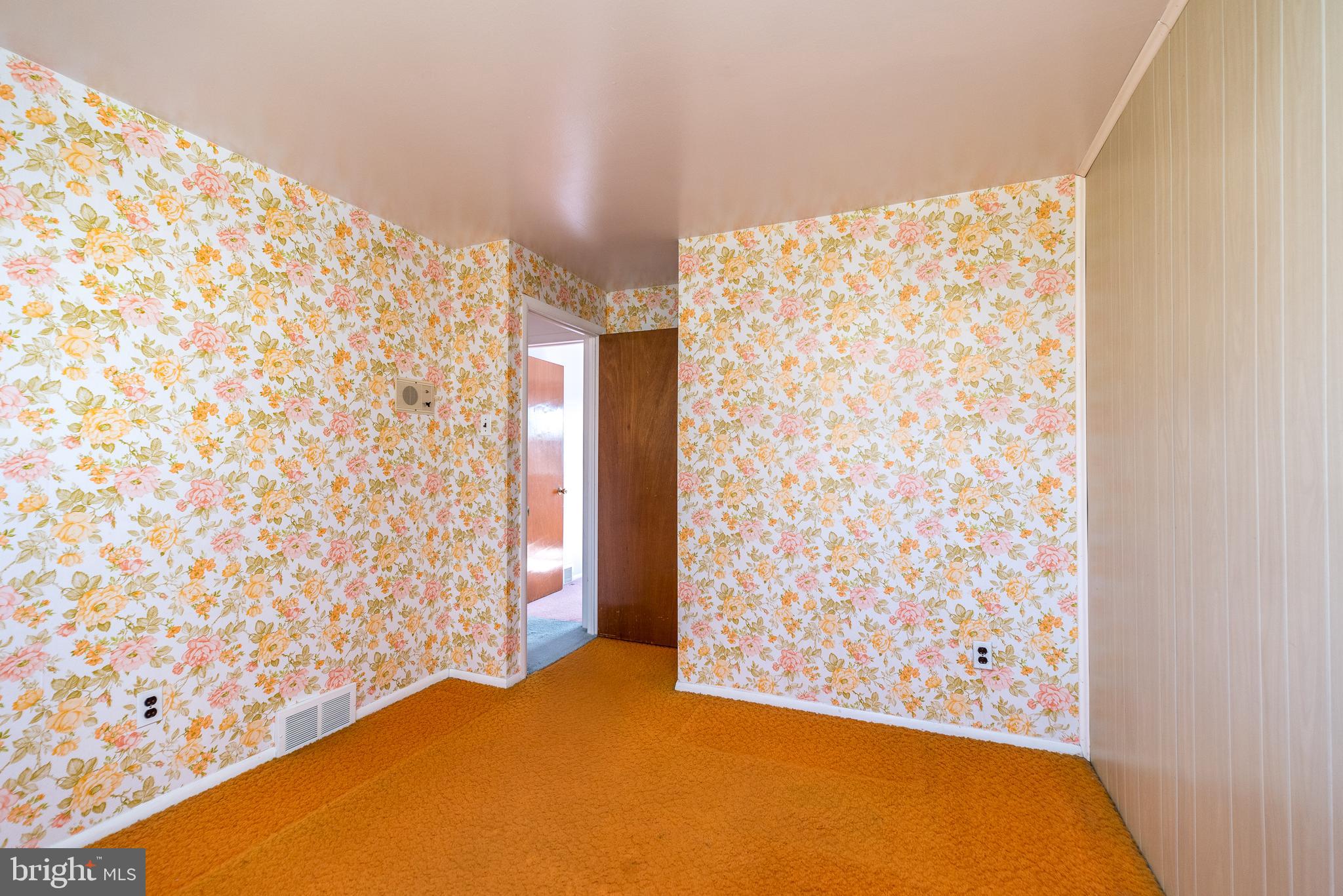 441 Maple Ave