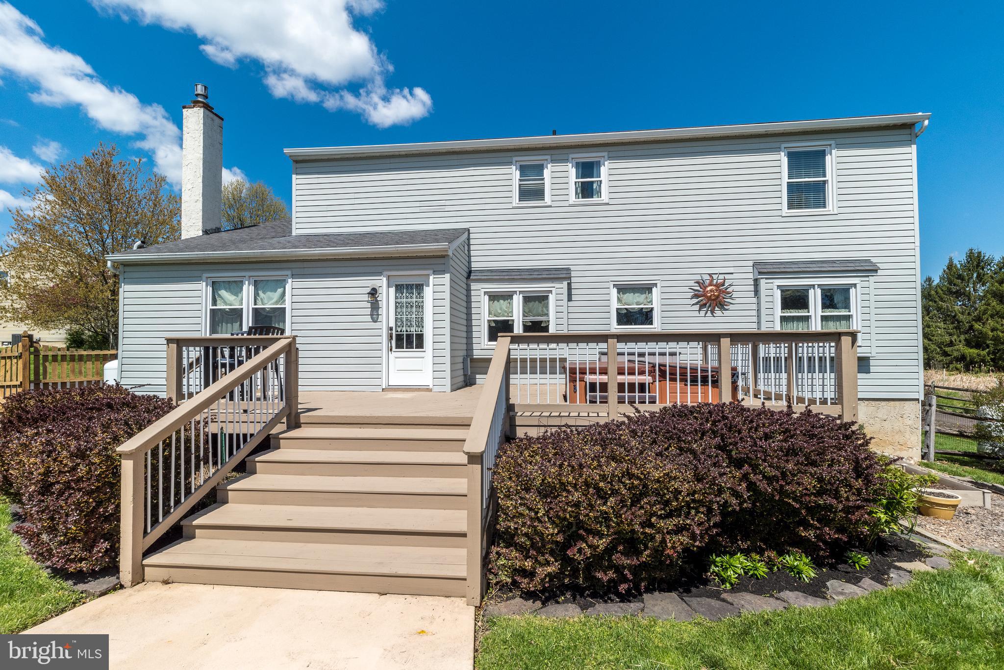 16 Marshall Cir
