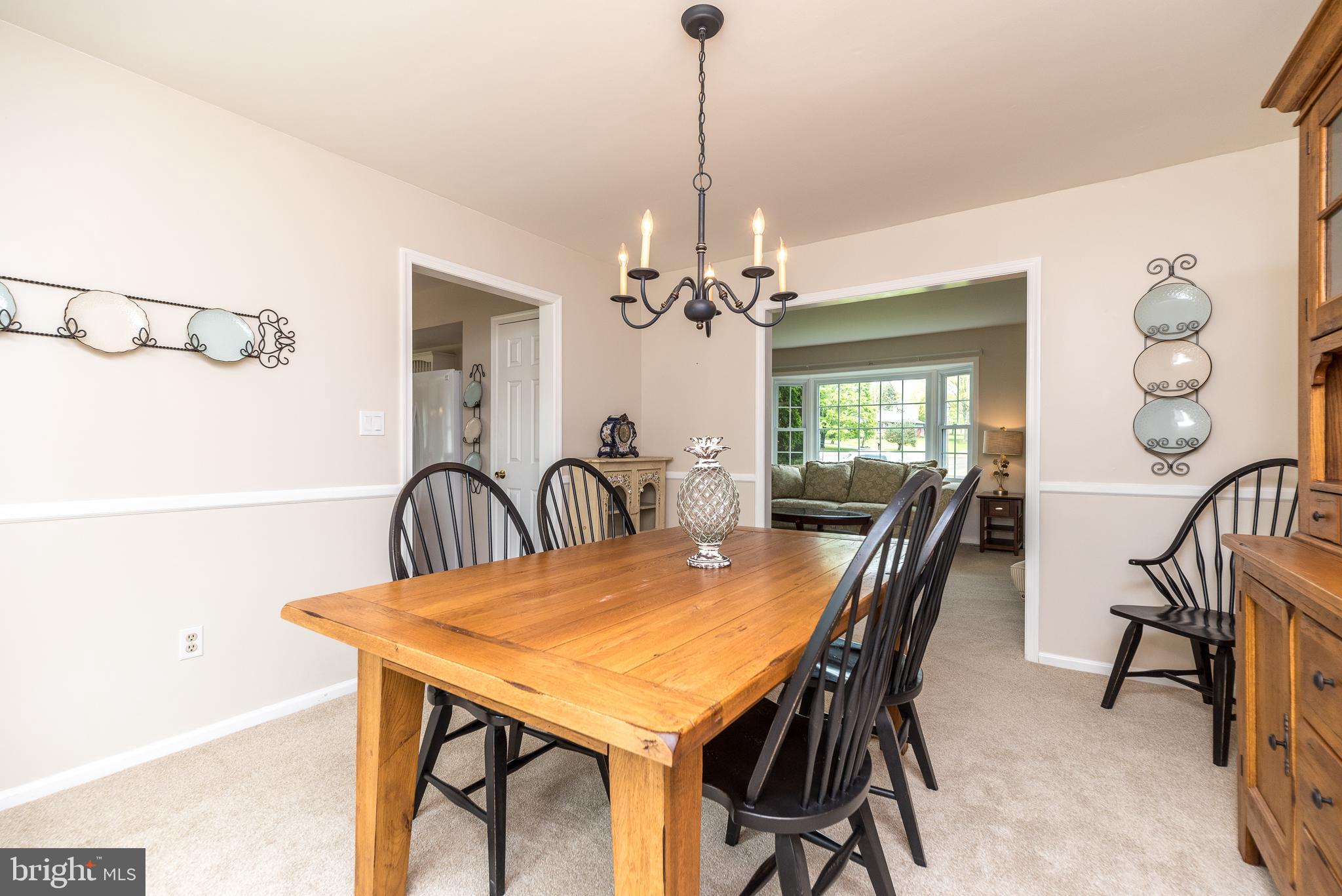 16 Marshall Cir