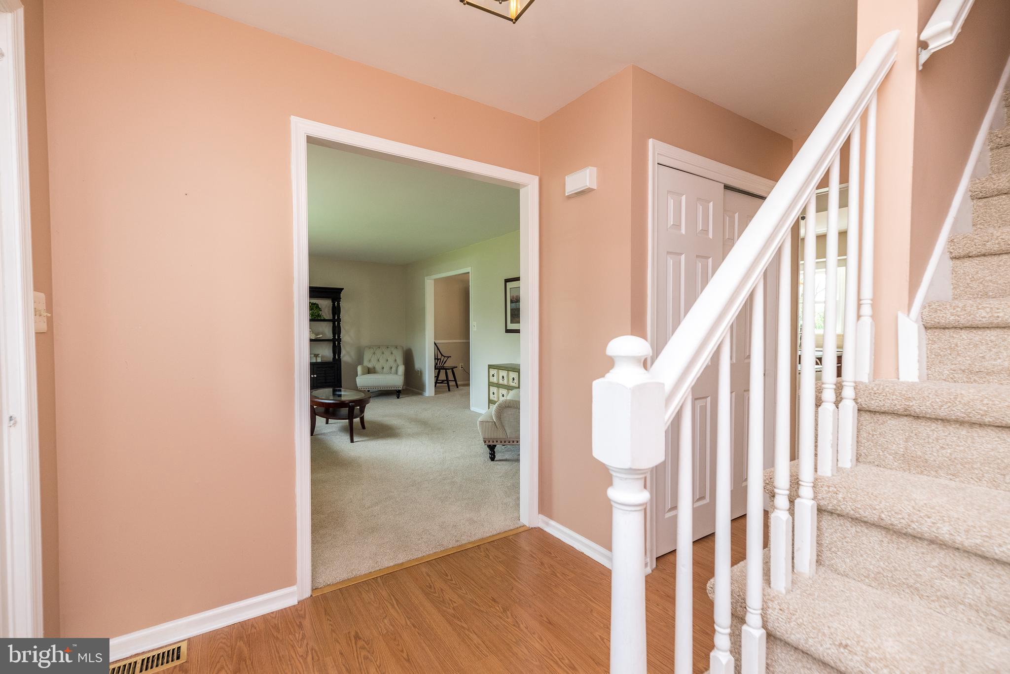 16 Marshall Cir