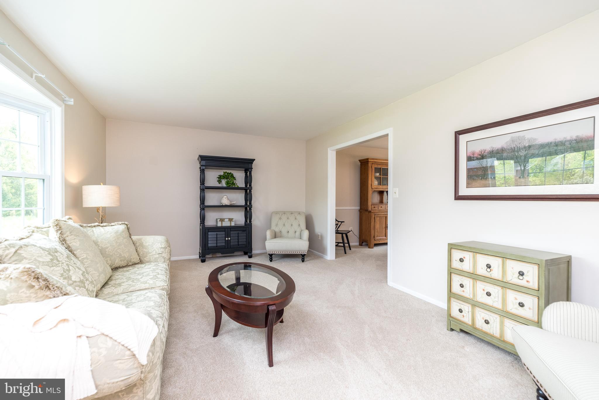 16 Marshall Cir
