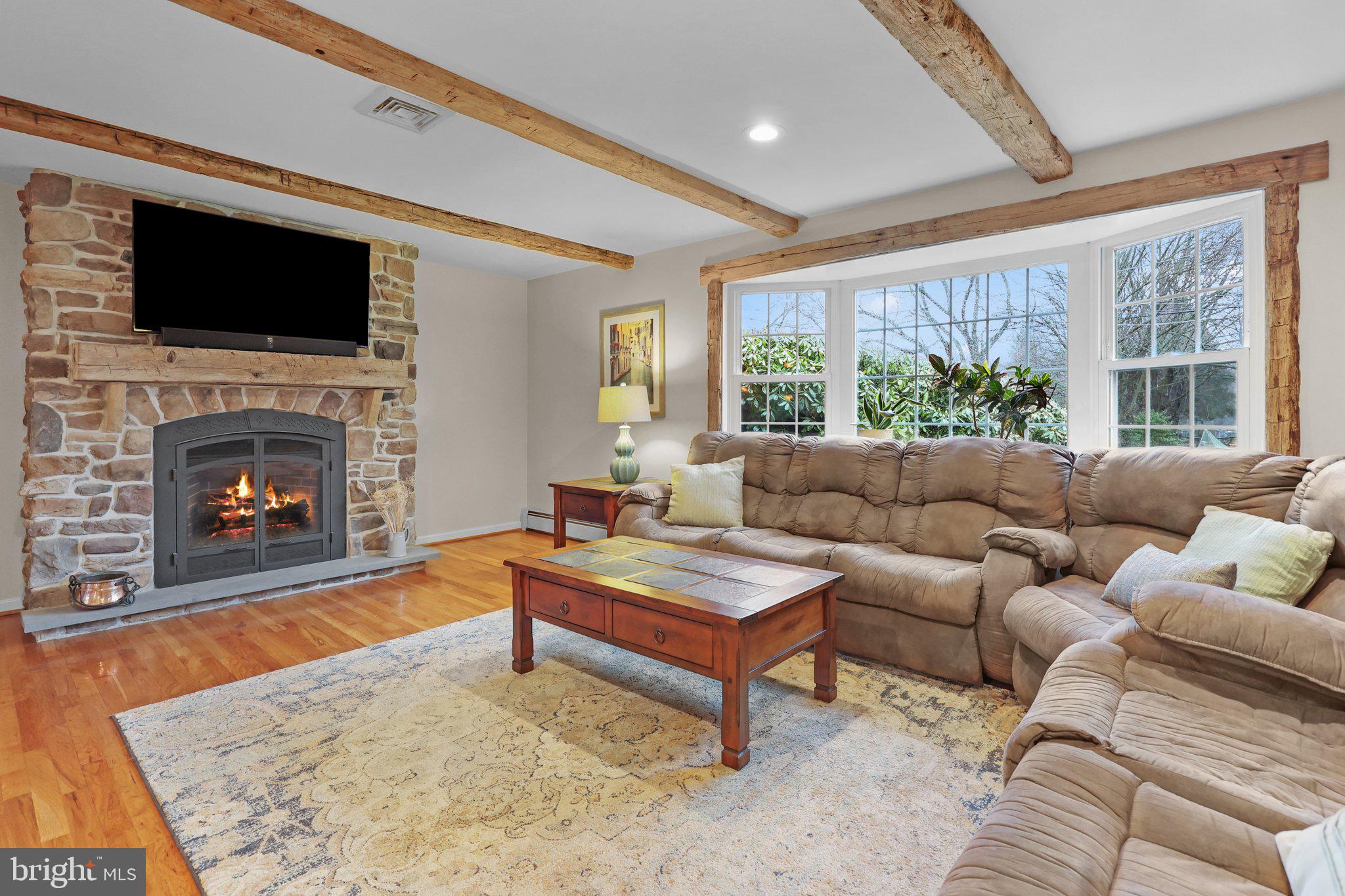 65 Shady Springs Dr