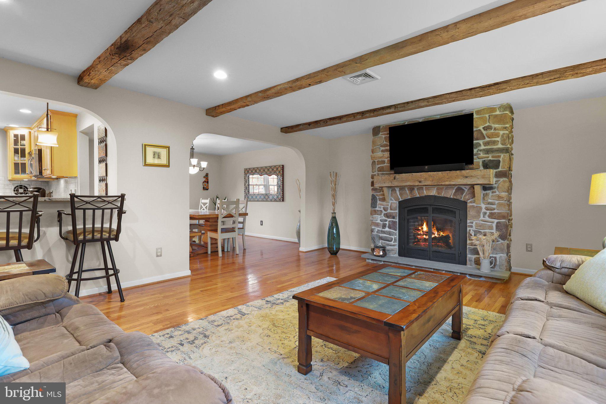 65 Shady Springs Dr