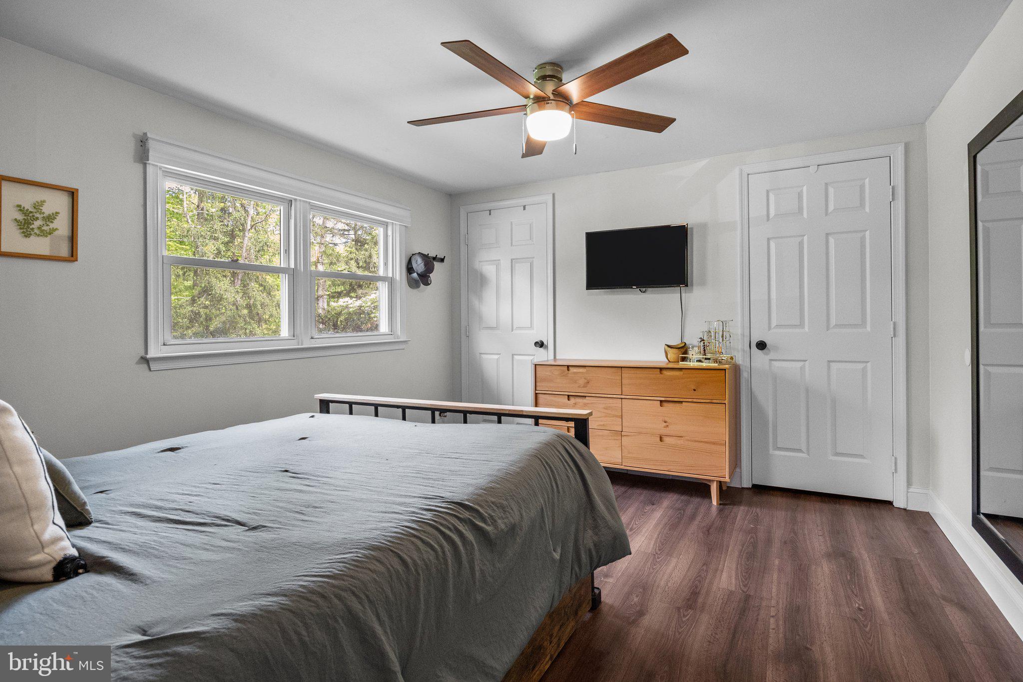 734 Skunk Hollow Rd