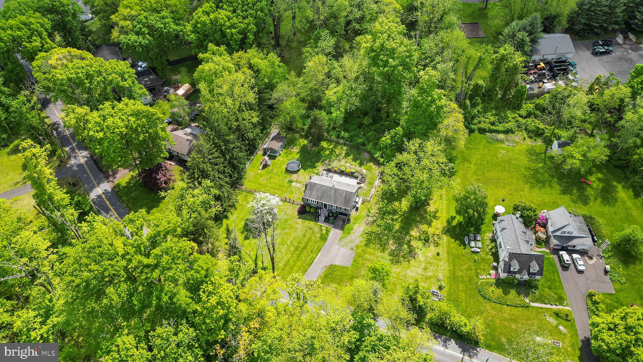 734 Skunk Hollow Rd