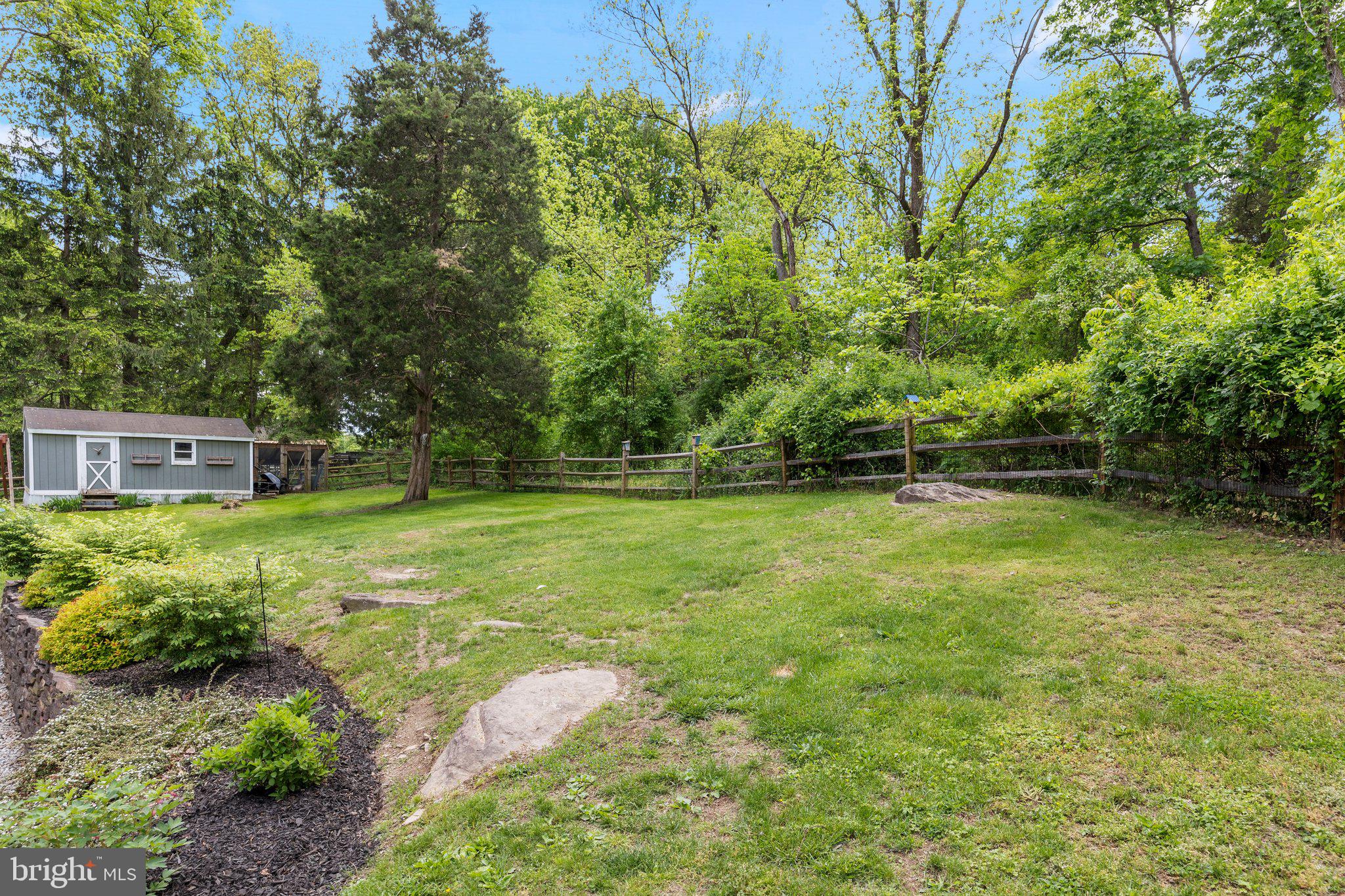 734 Skunk Hollow Rd