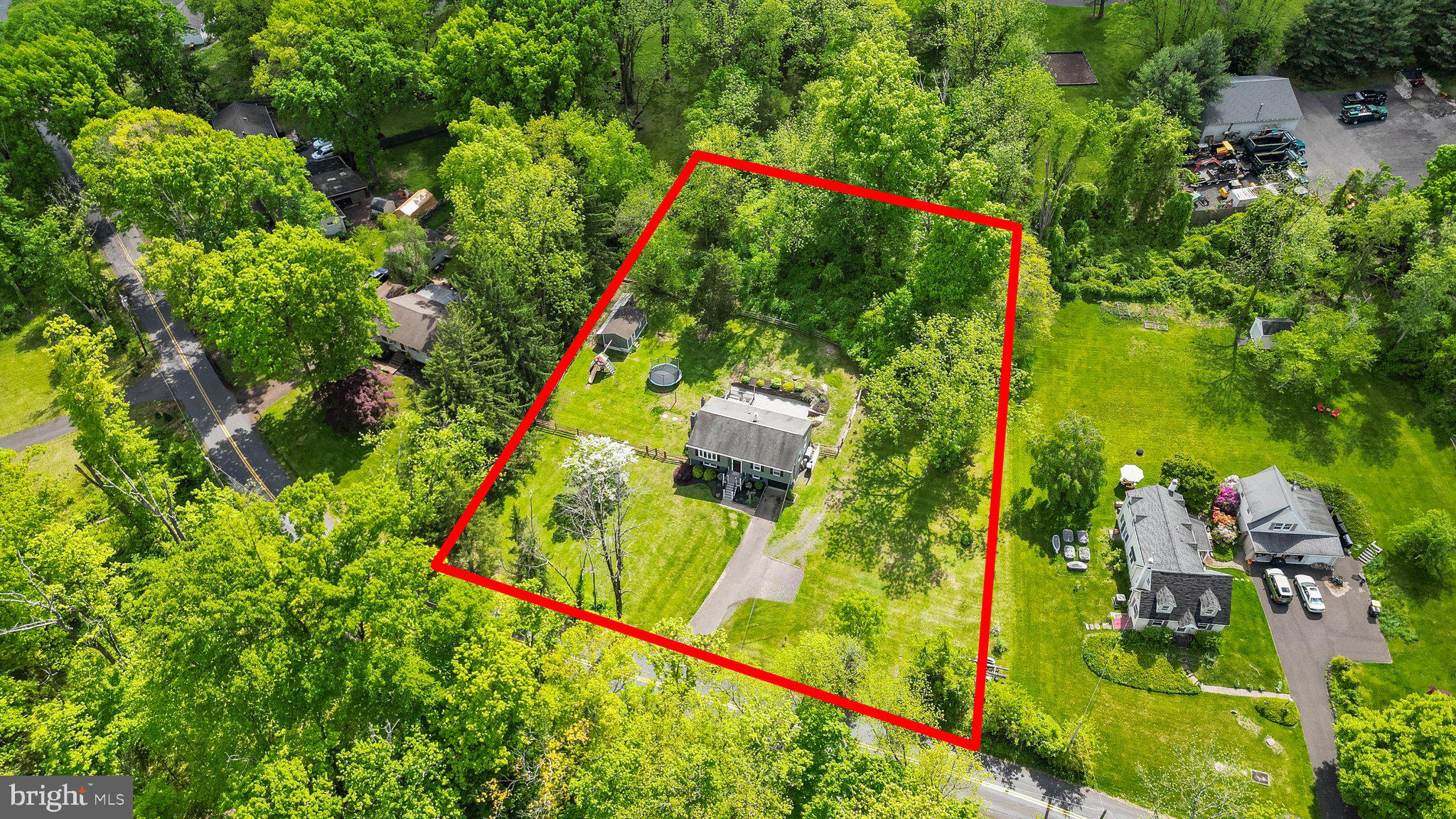 734 Skunk Hollow Rd