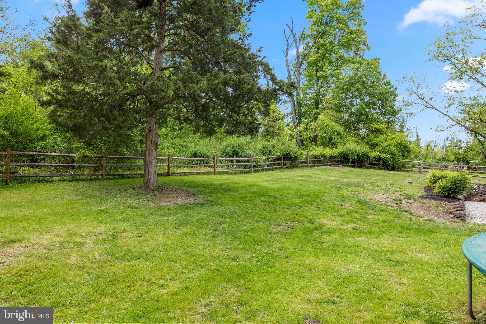 734 Skunk Hollow Rd