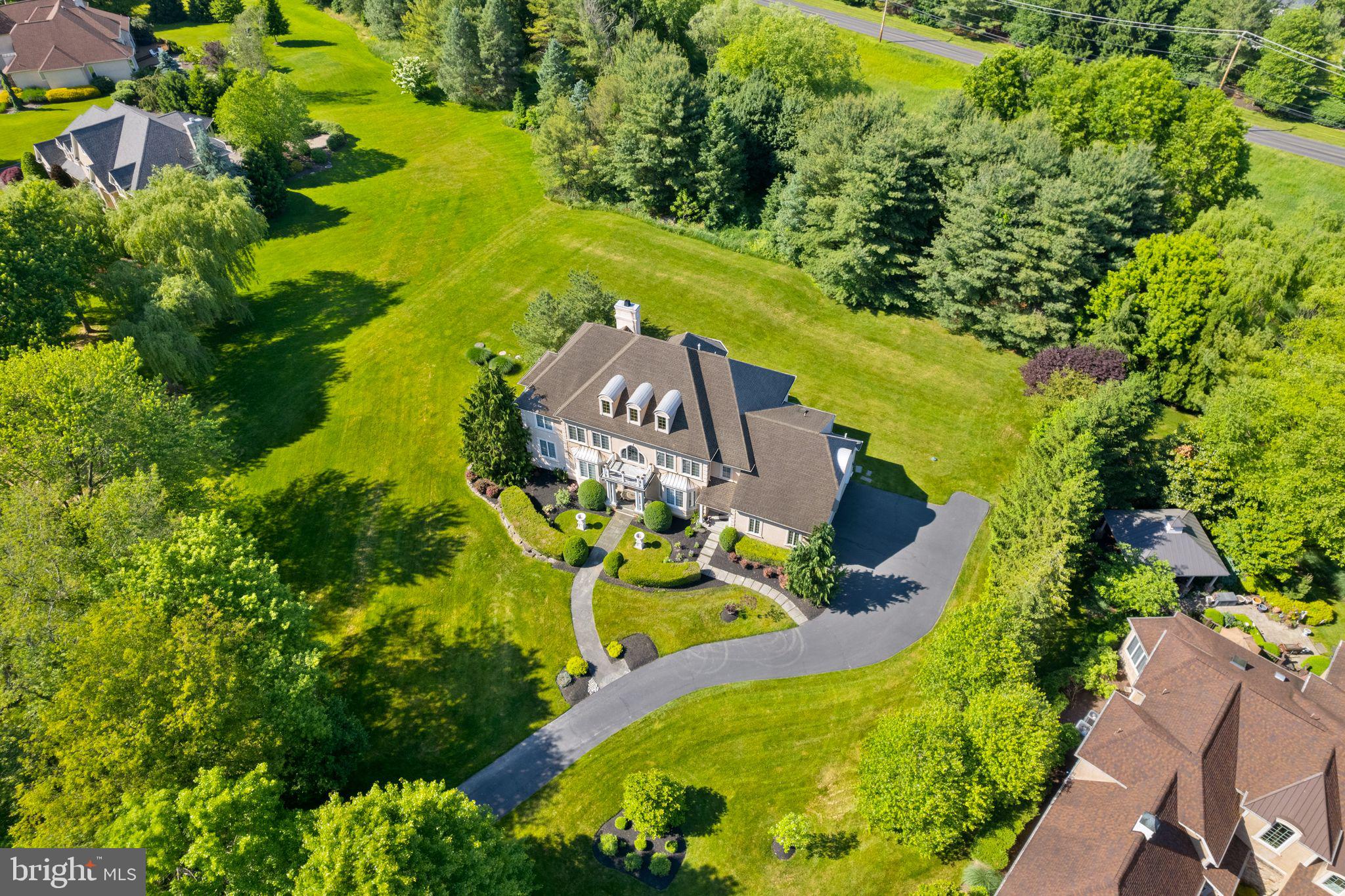 2209 Corson Ln