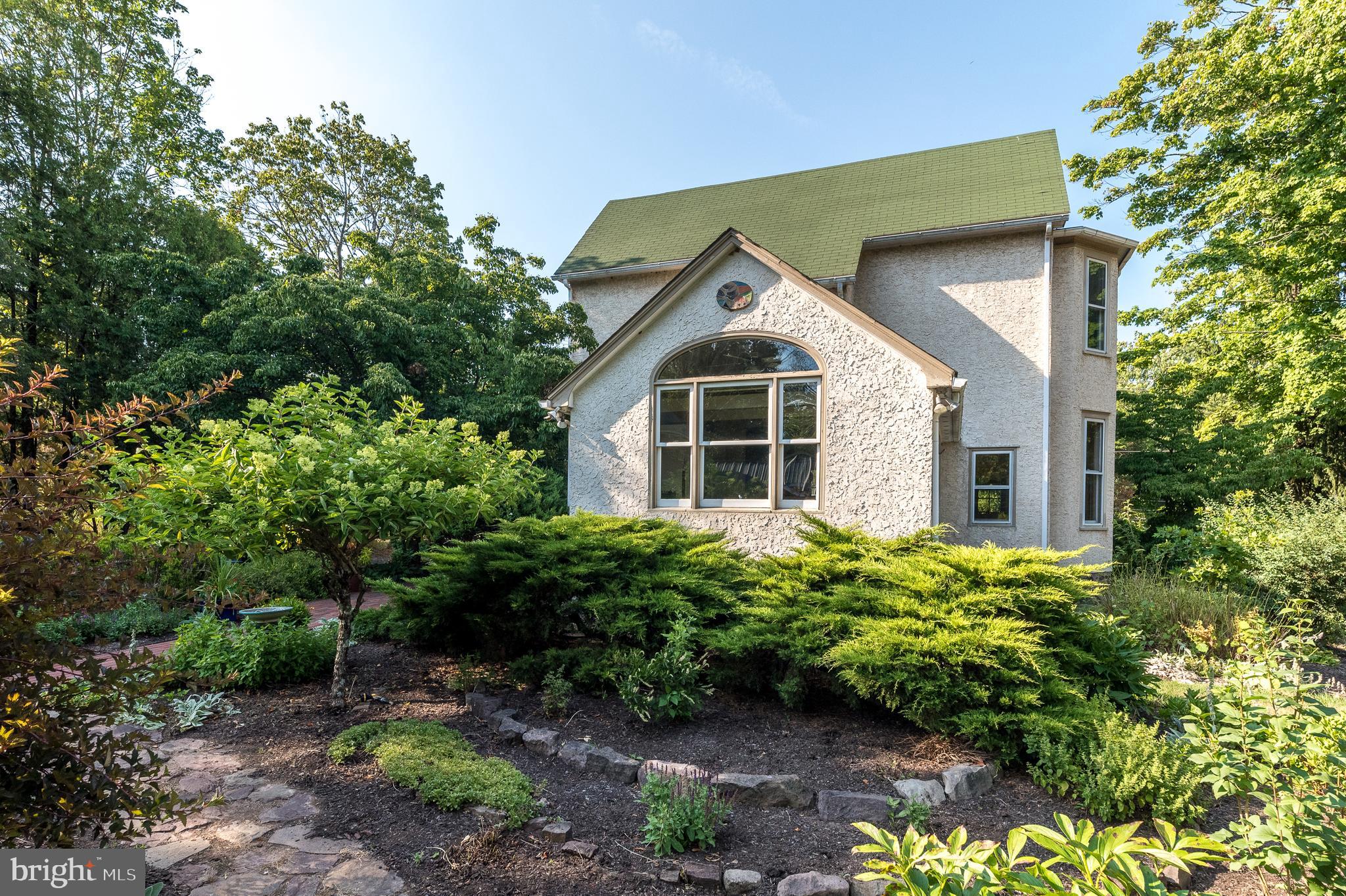760 Forest Grove Rd