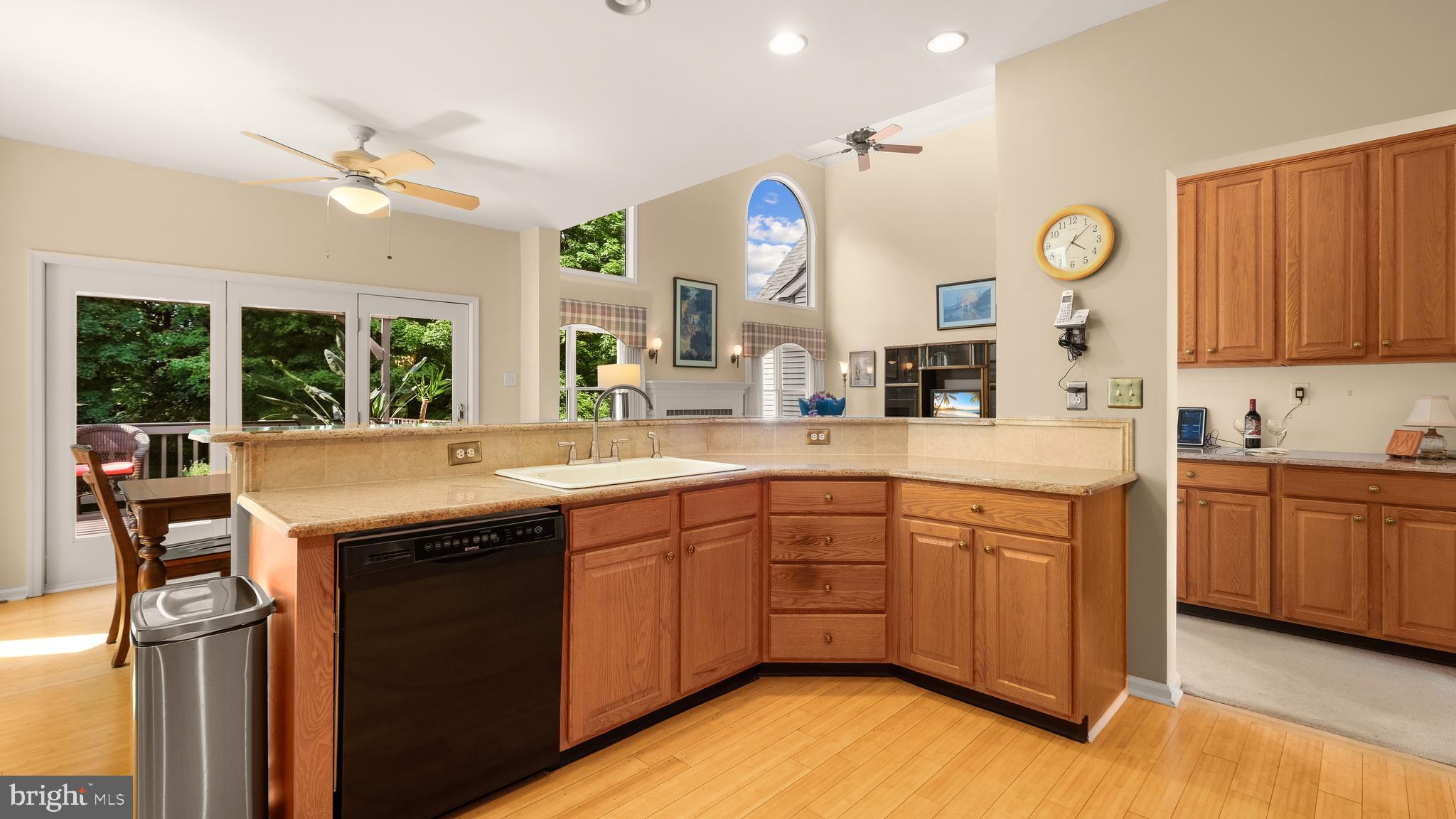 2247 Sunrise Way