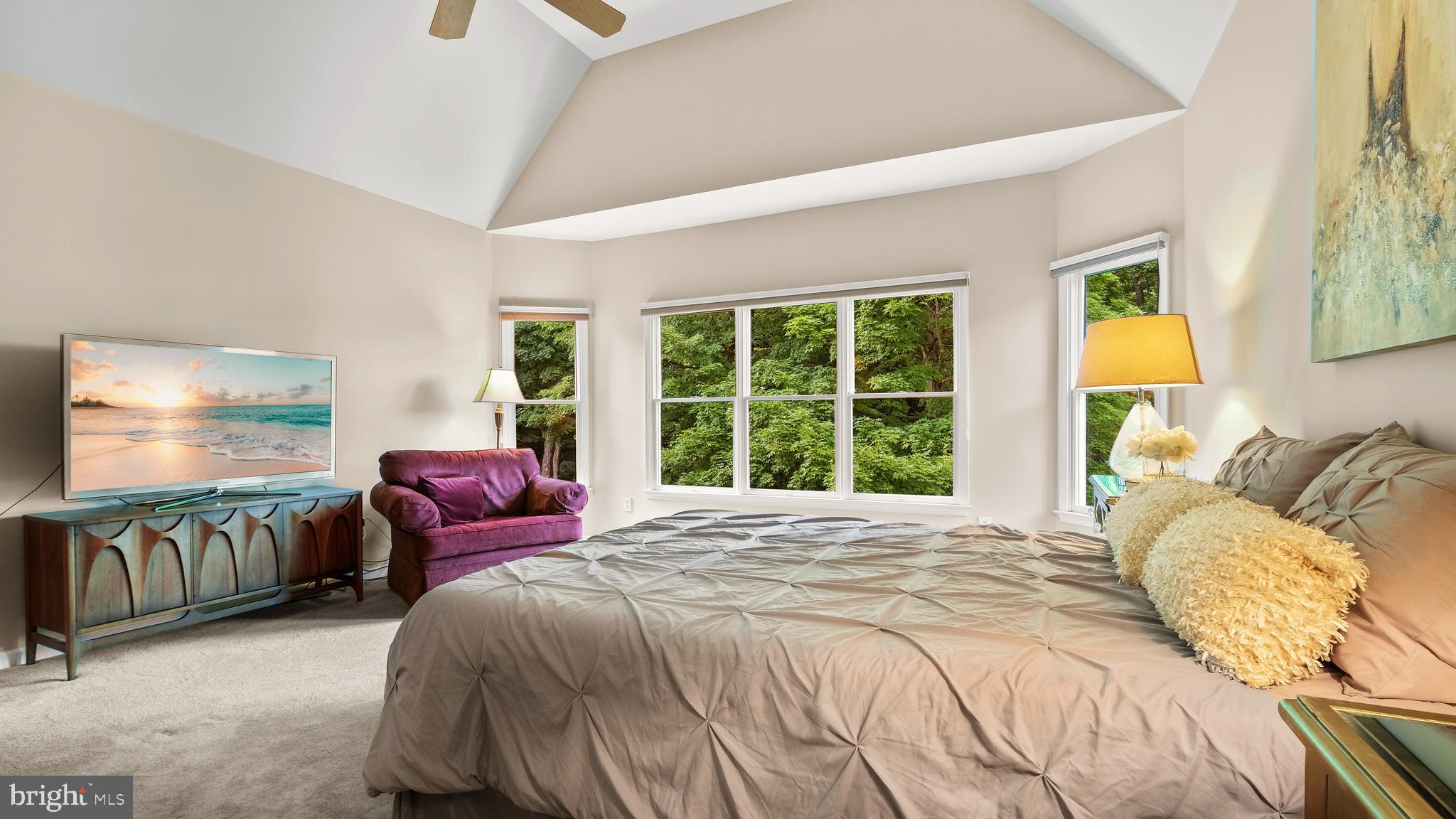2247 Sunrise Way