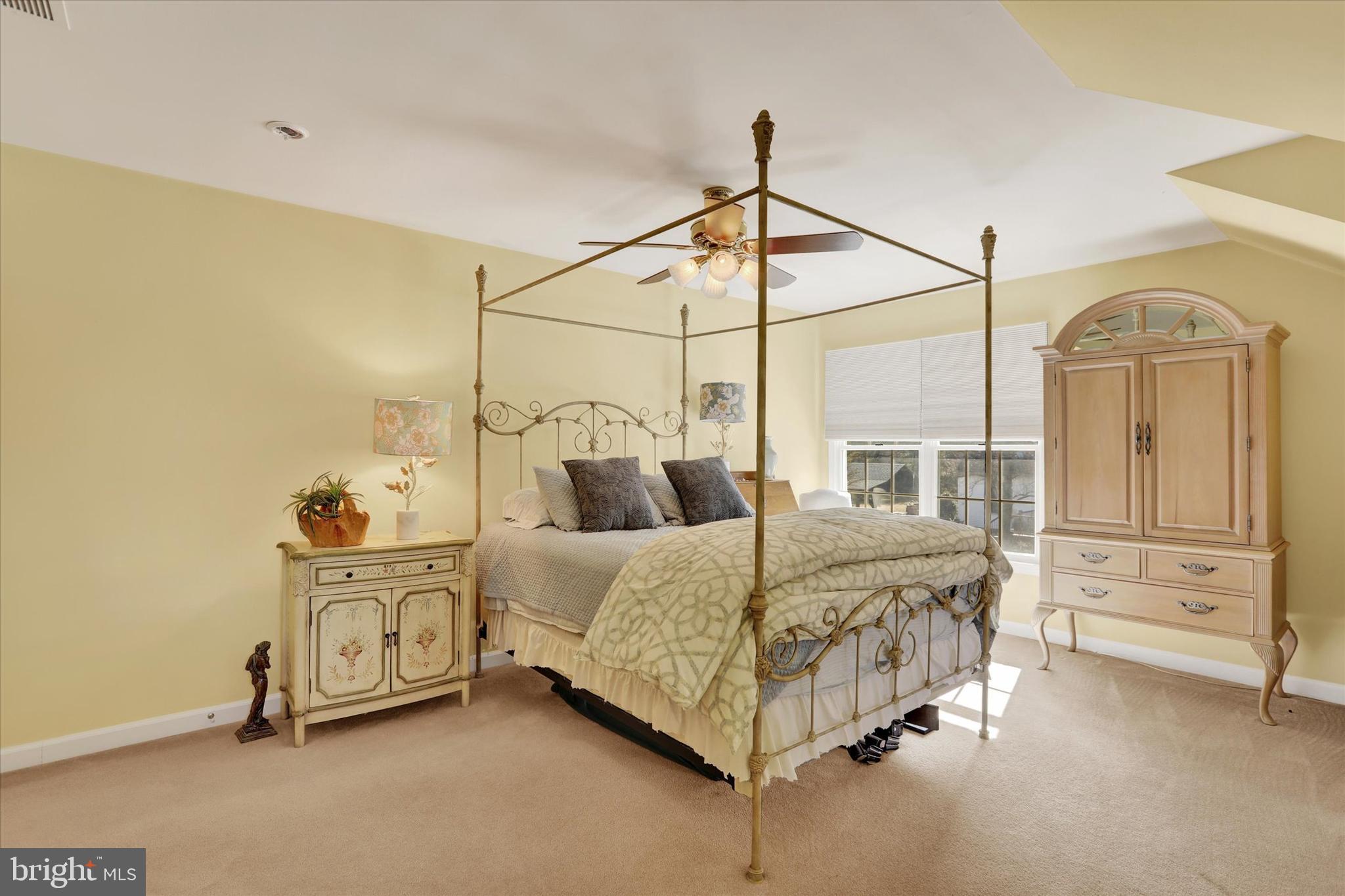 4615 Twinbrook Cir