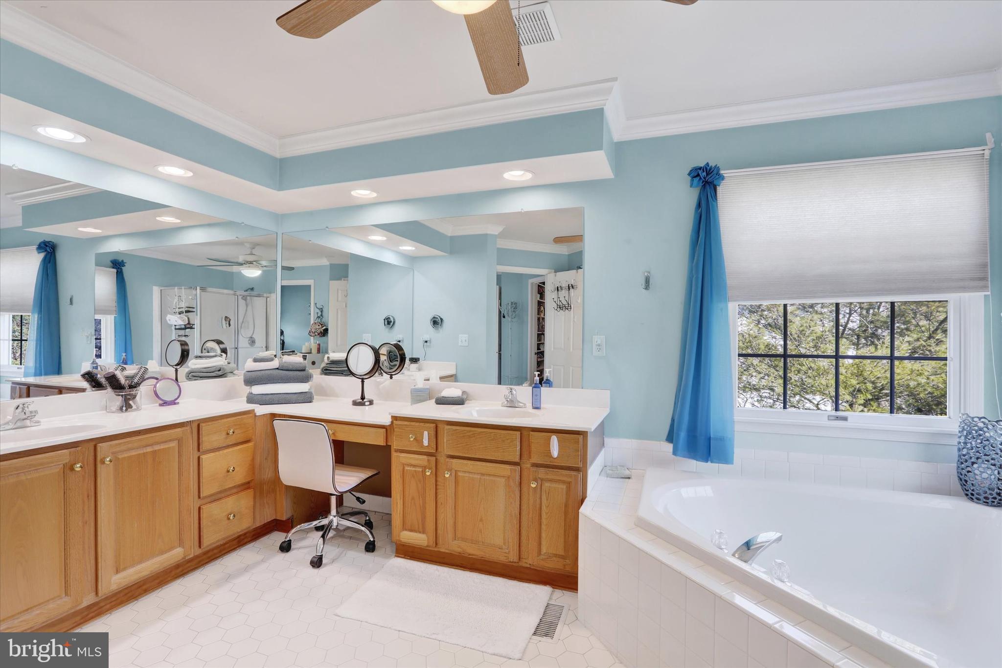 4615 Twinbrook Cir