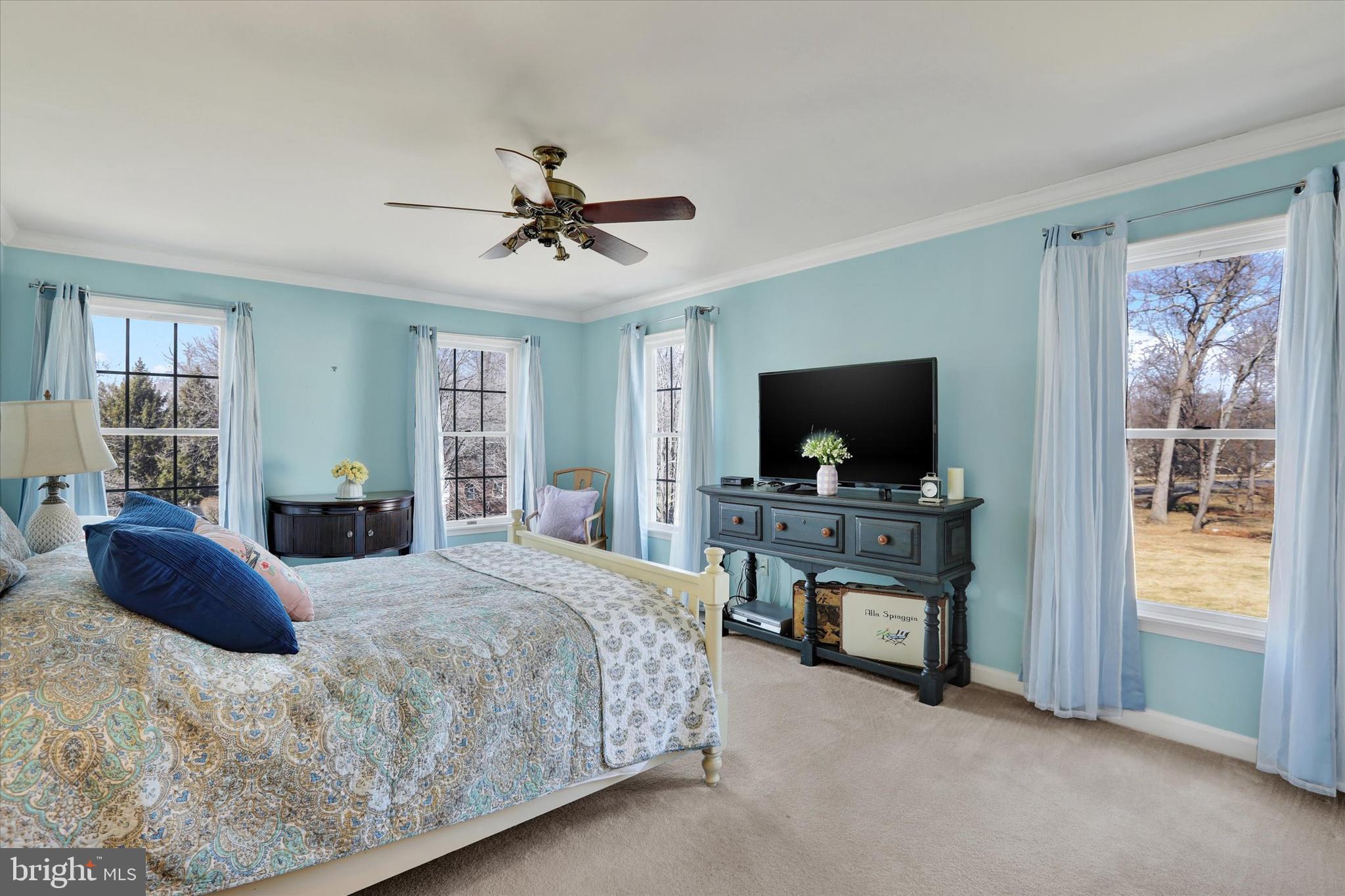 4615 Twinbrook Cir