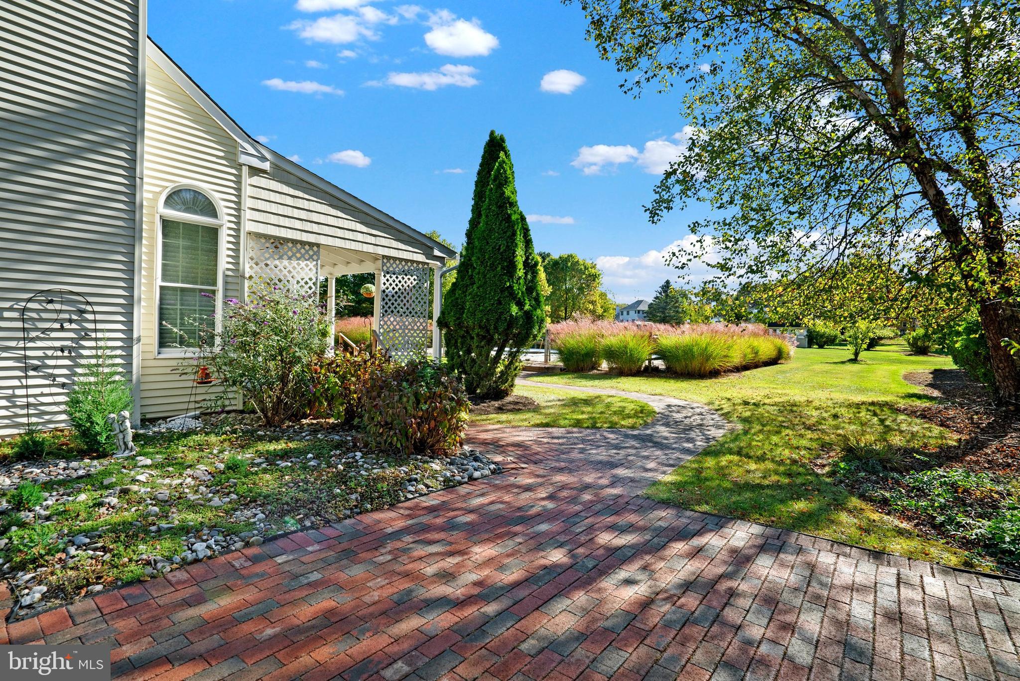 4615 Twinbrook Cir