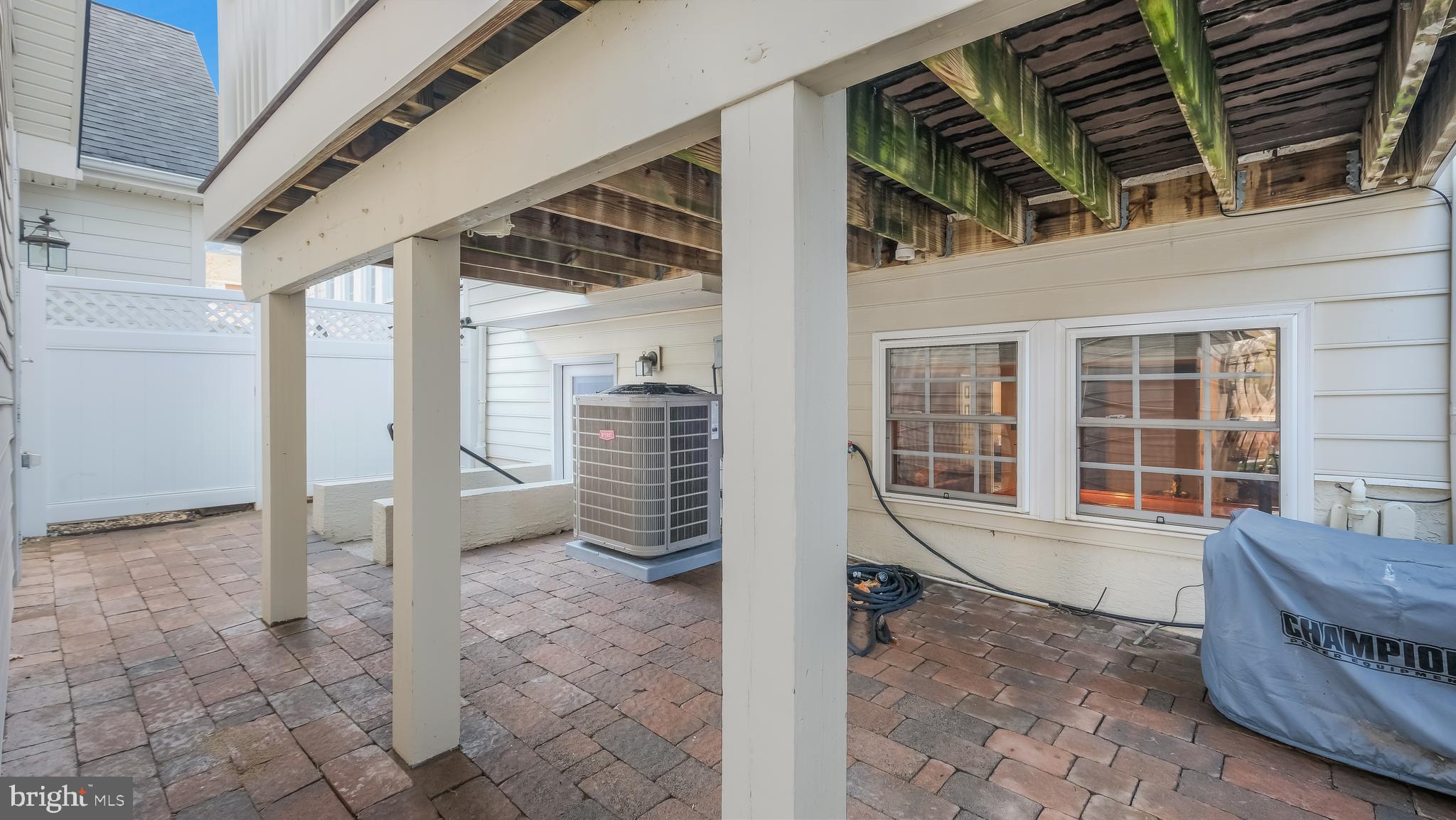 21 Doyle St