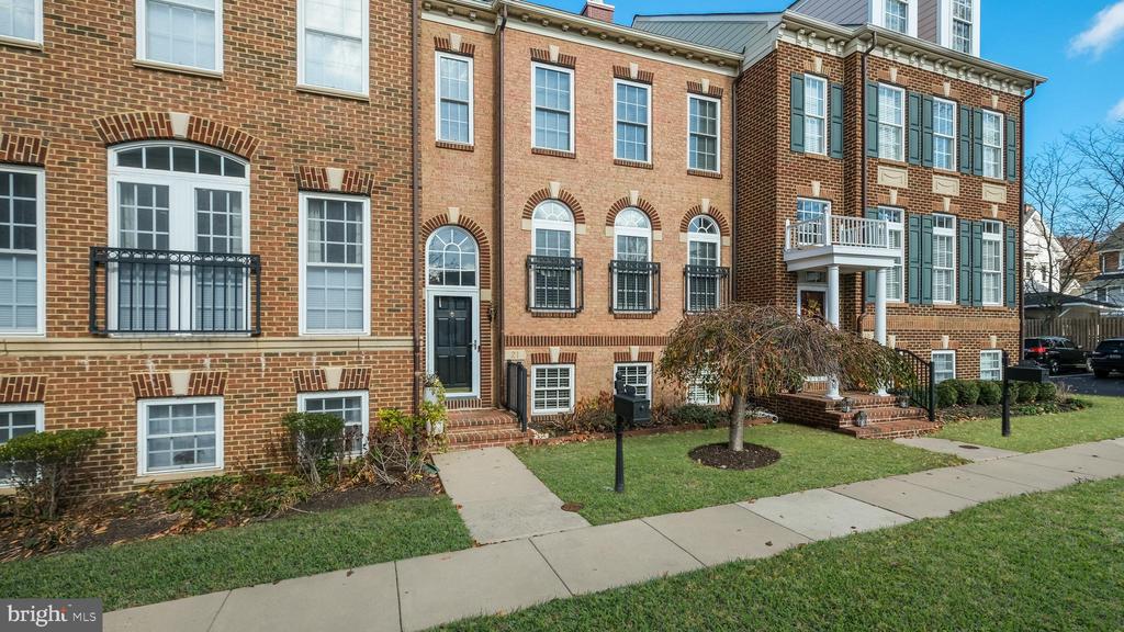 21 Doyle St