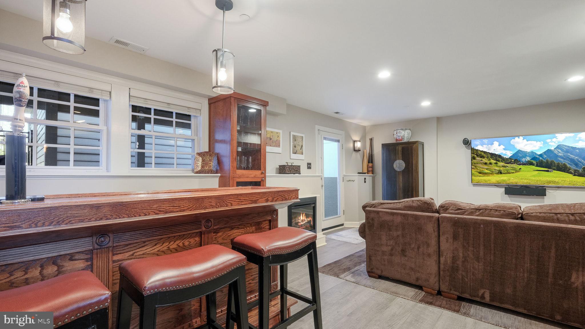 21 Doyle St