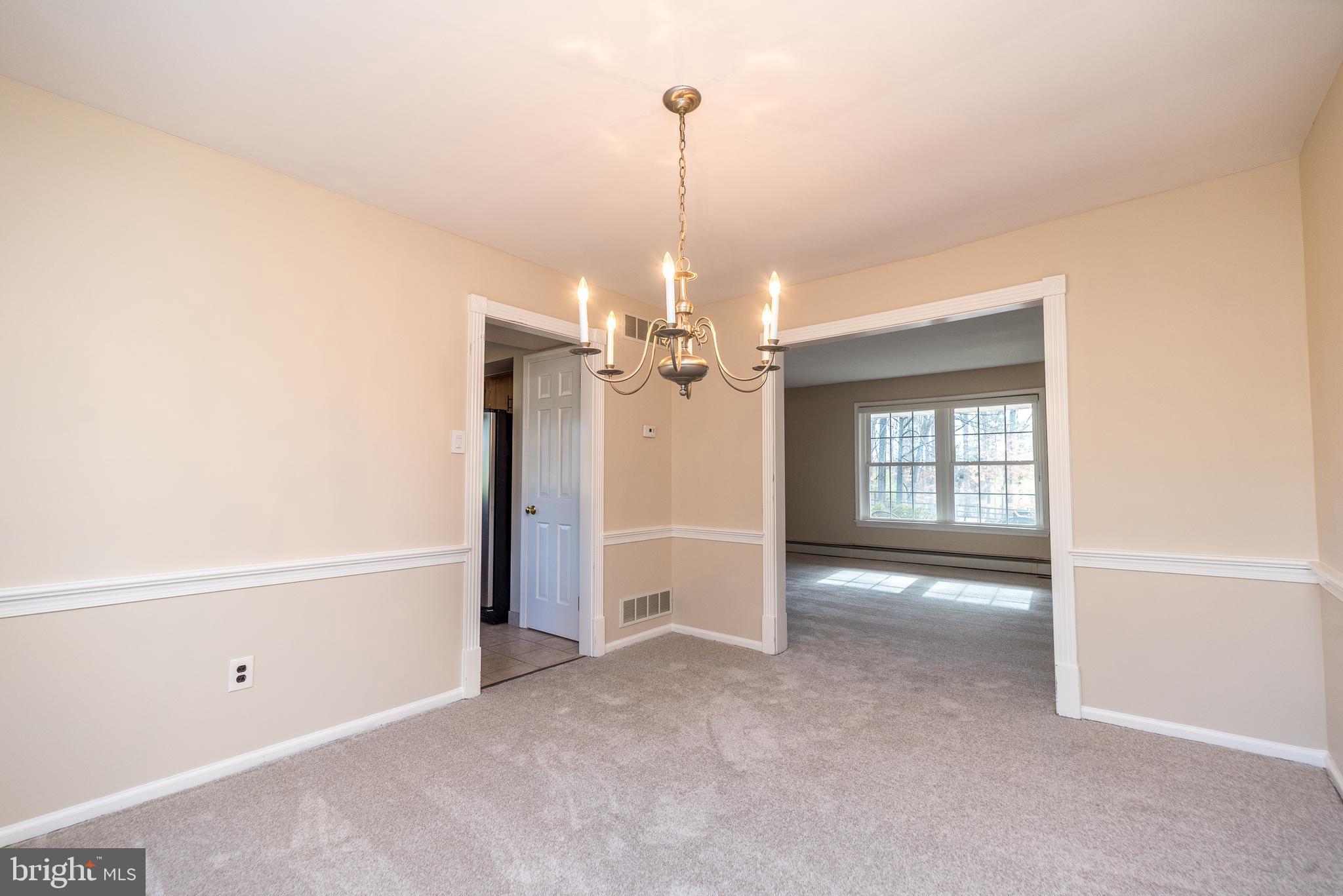 3187 April Ln