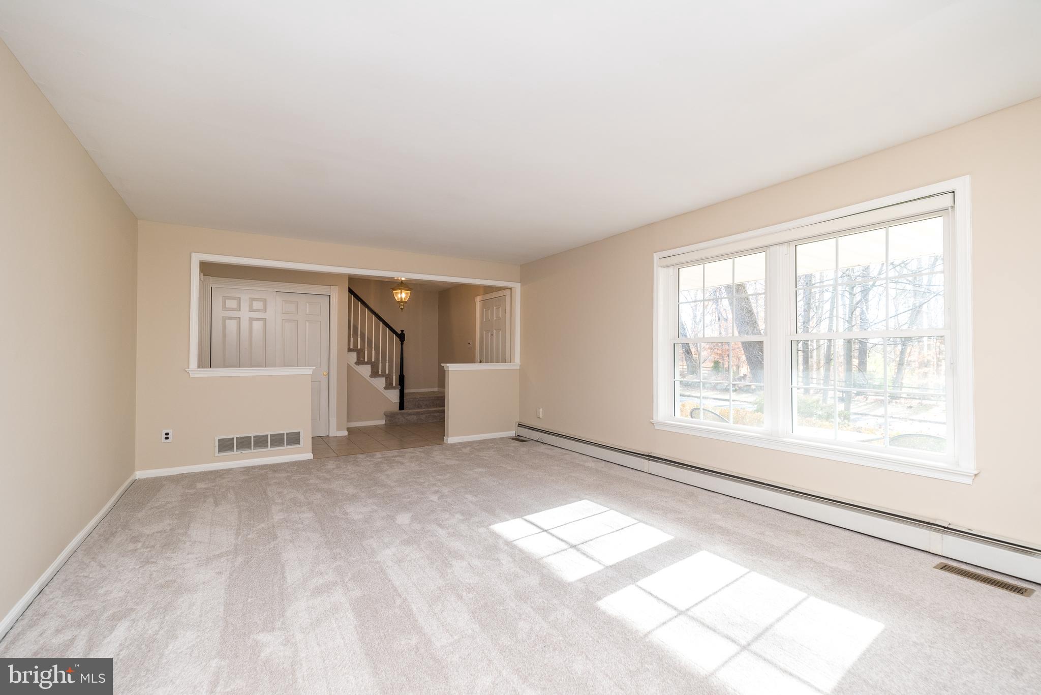 3187 April Ln