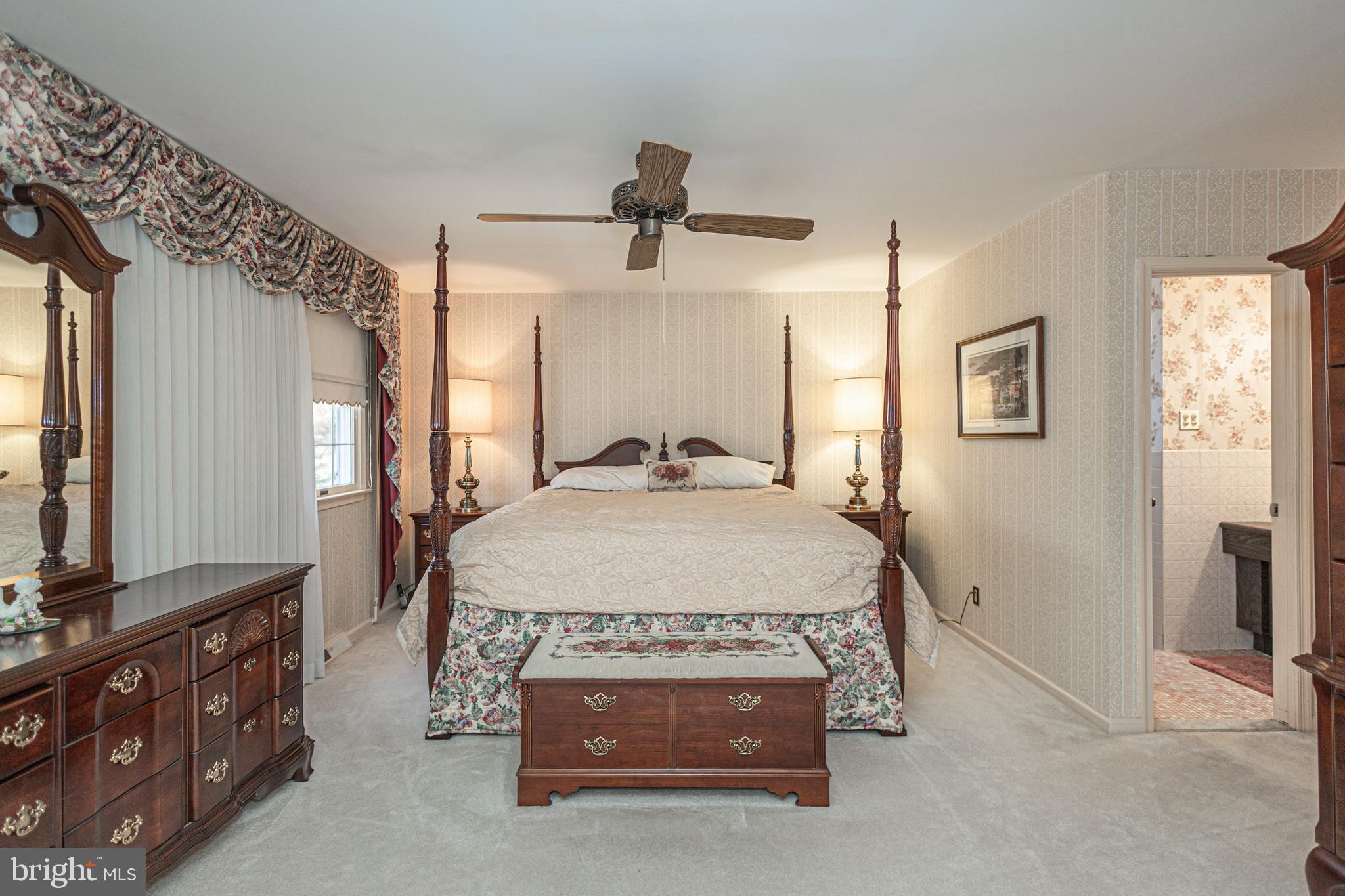 16 Brookside Dr