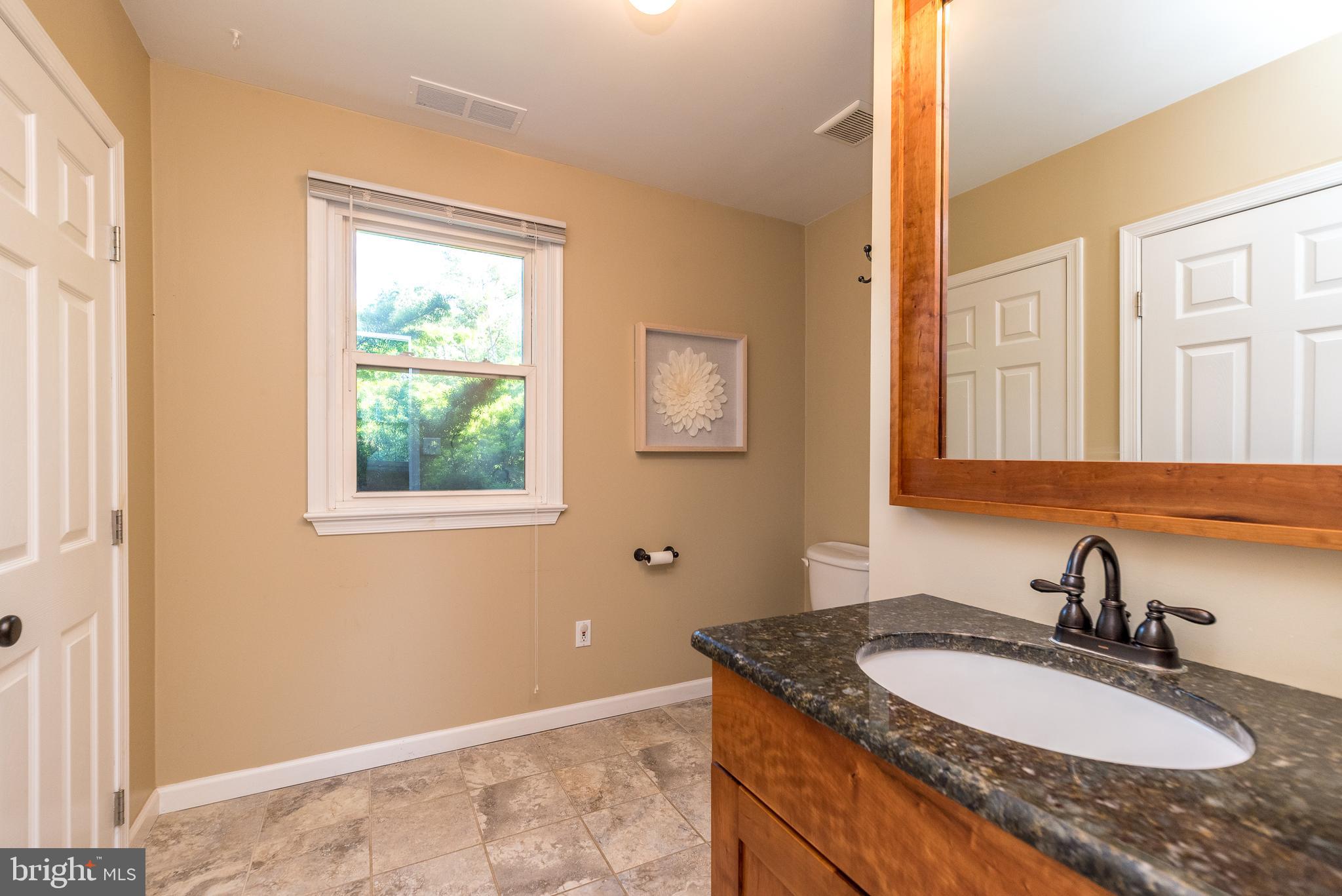 4537 Kavan Ct