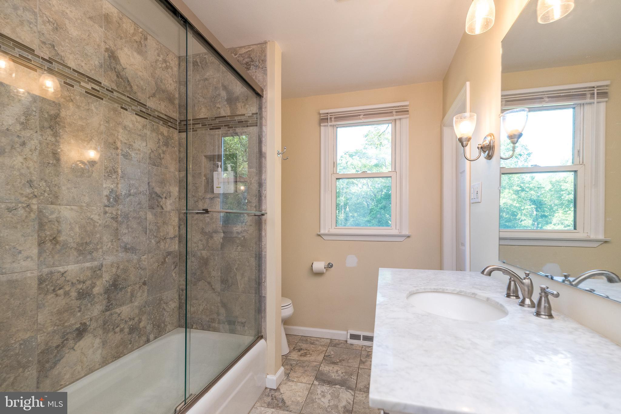 4537 Kavan Ct