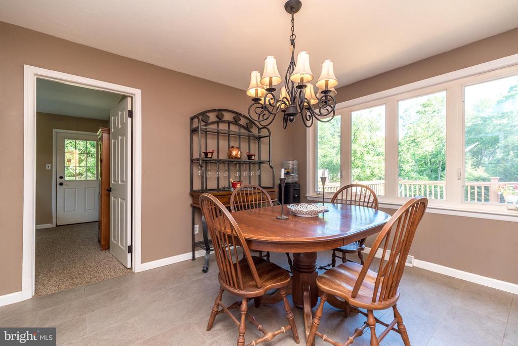 4537 Kavan Ct