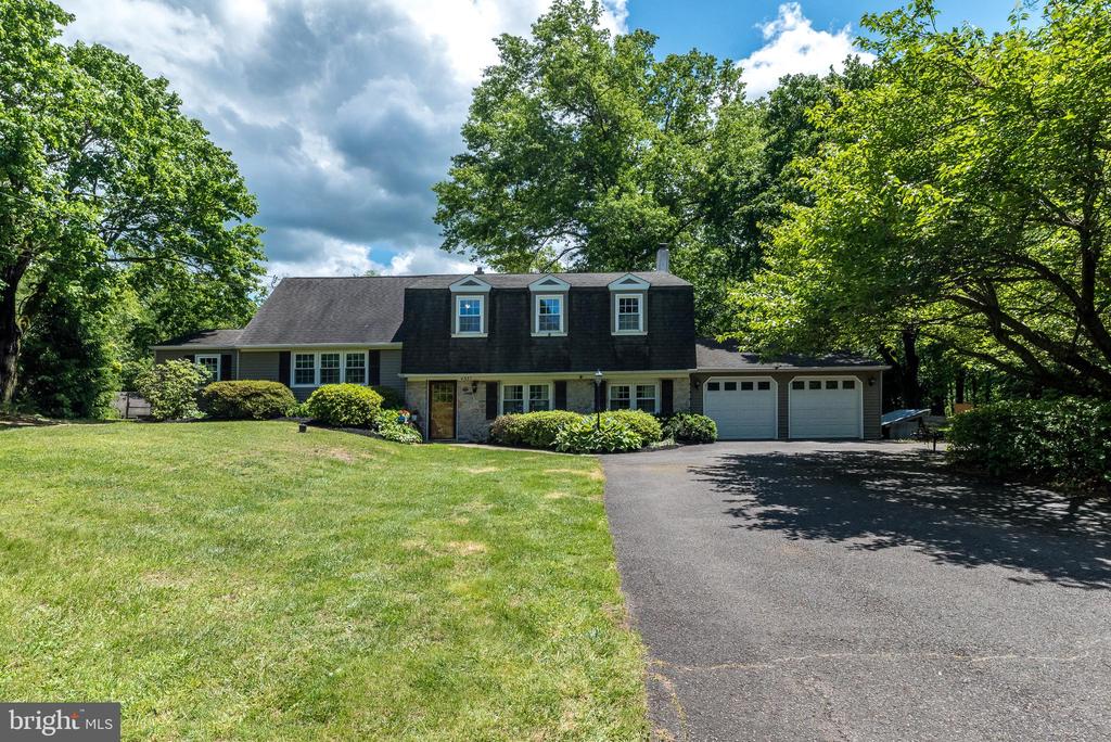 4537 Kavan Ct