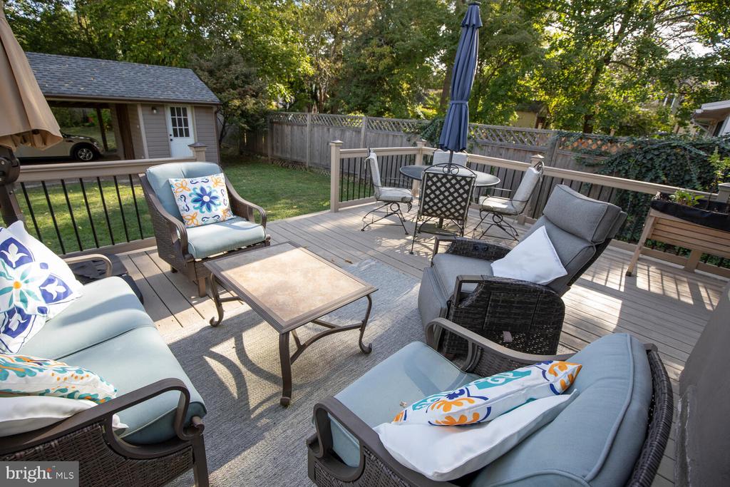 121 COTTAGE STREET