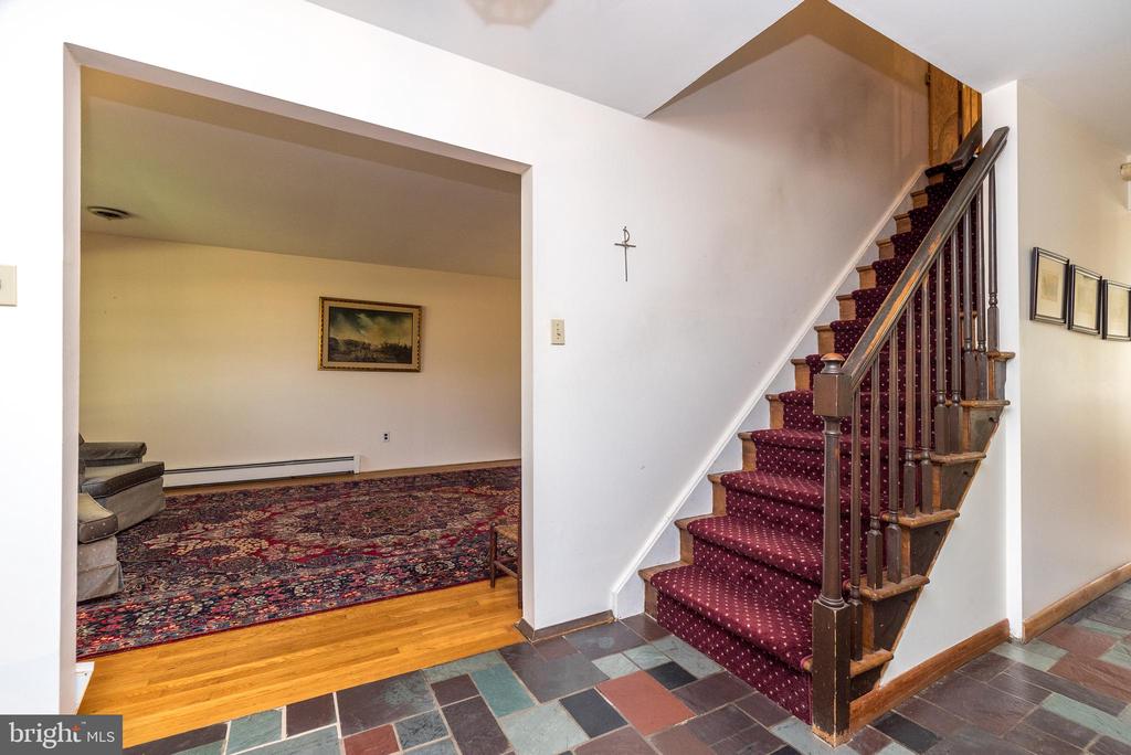 2728 RED GATE DRIVE