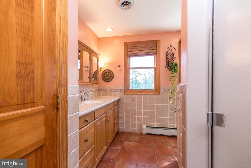 2728 RED GATE DRIVE