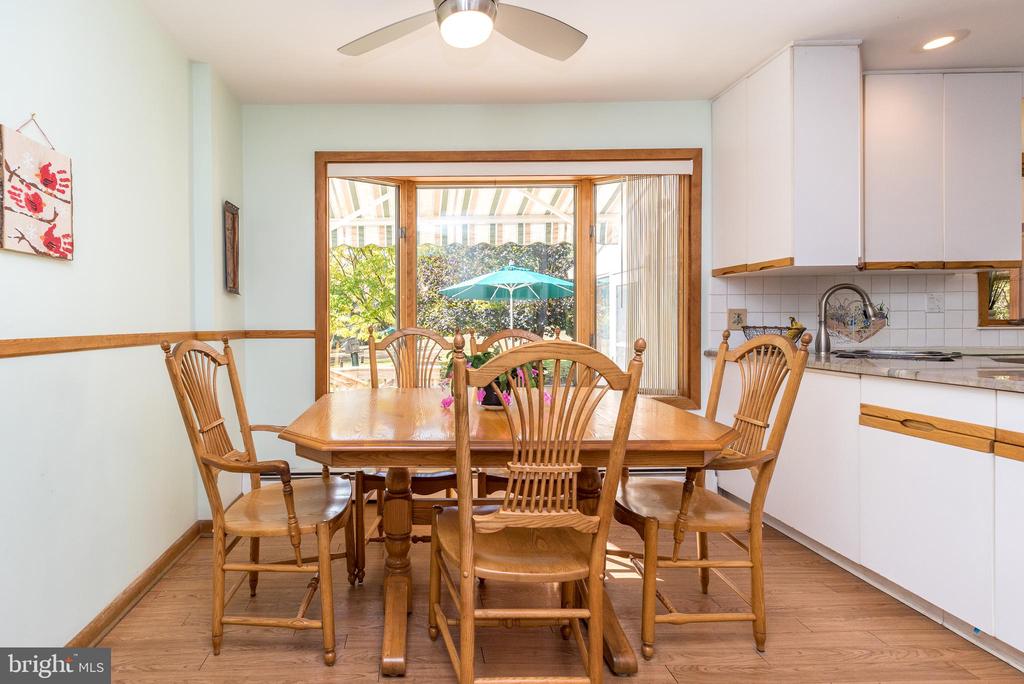 2728 RED GATE DRIVE