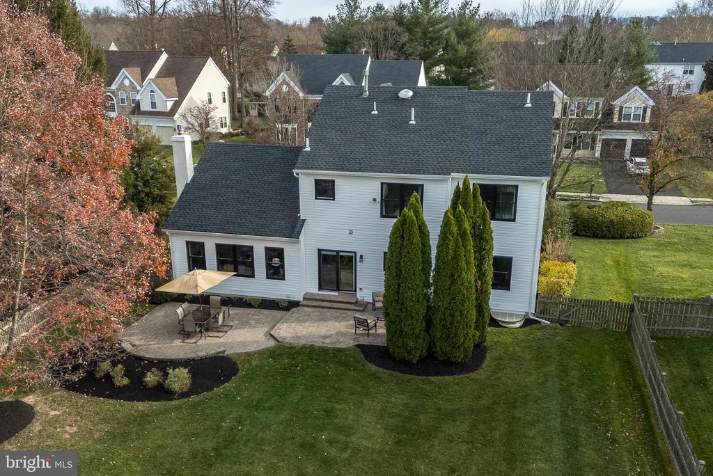 4848 TALL OAK COURT