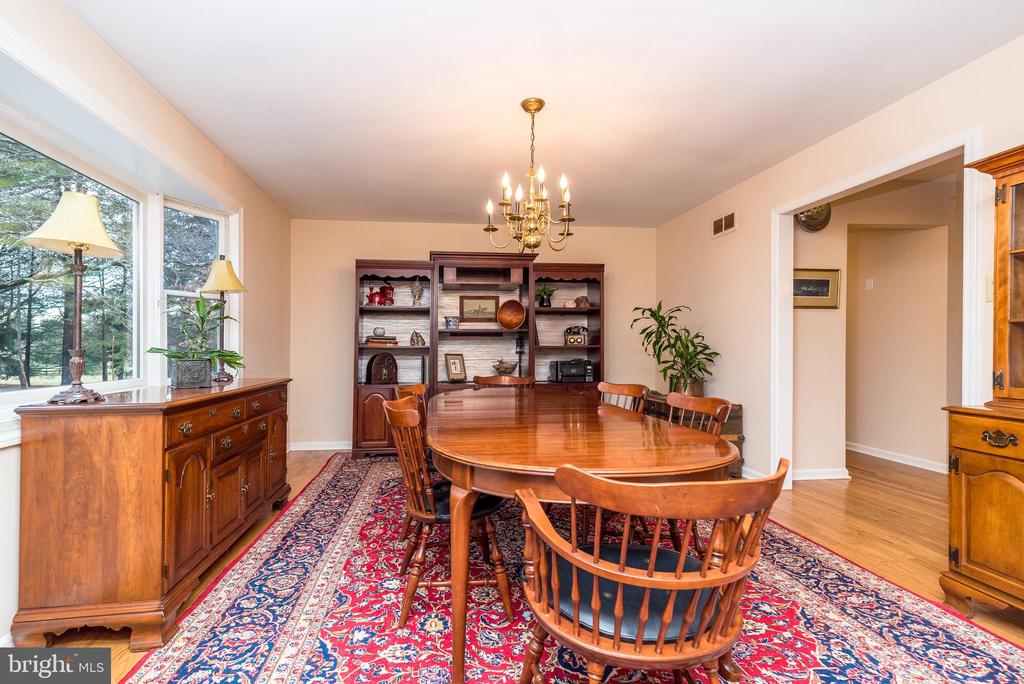 3378 HOLICONG ROAD