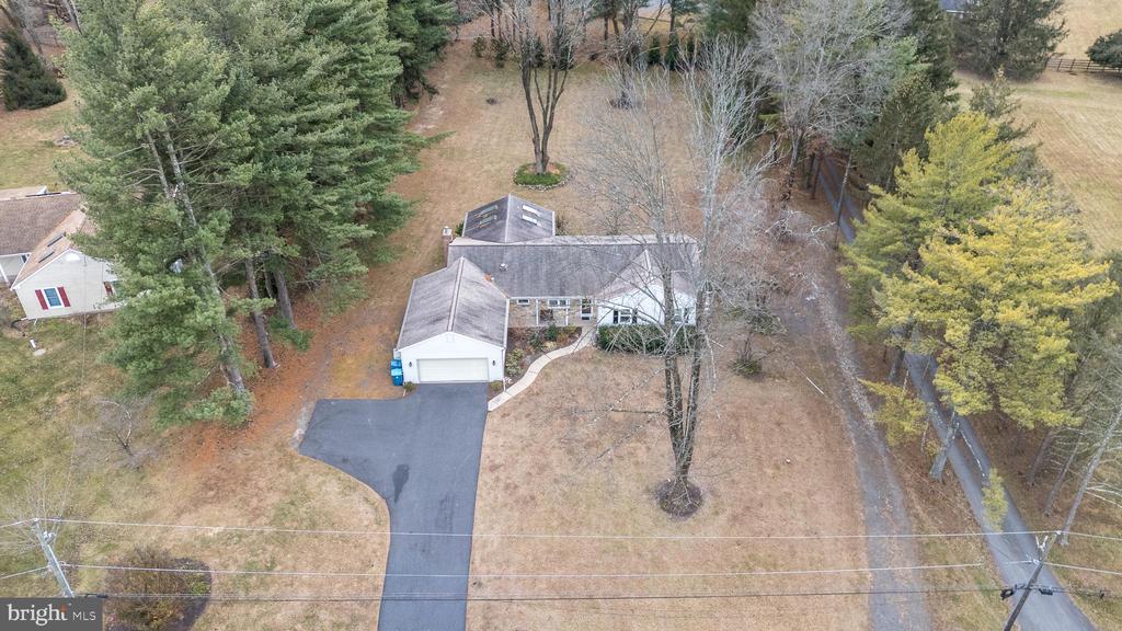 3378 HOLICONG ROAD
