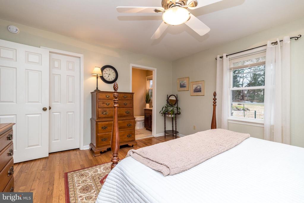 3378 HOLICONG ROAD