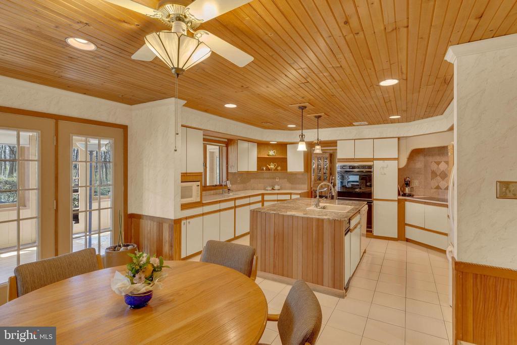 25 CREEKSIDE DRIVE