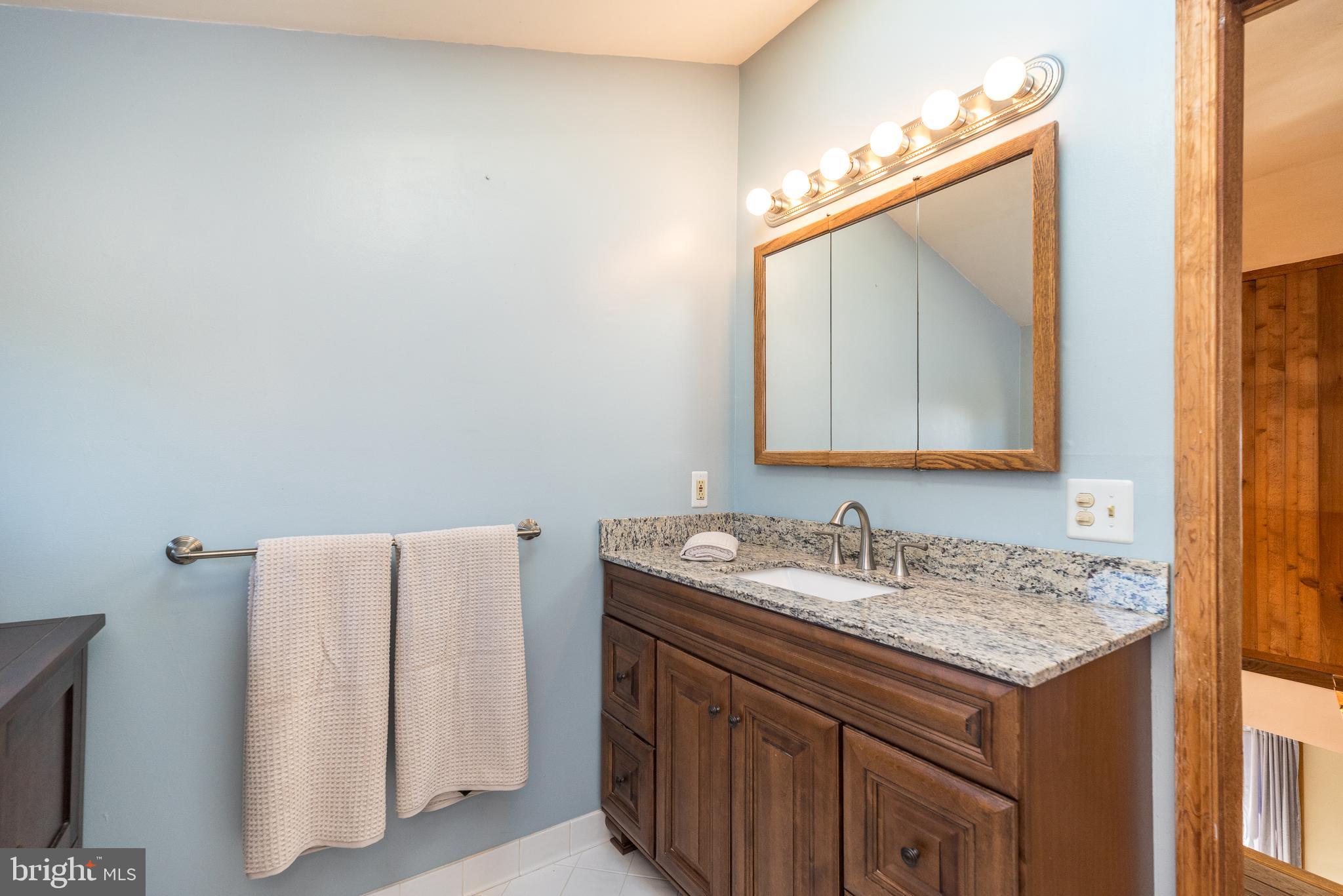 43 THIMBLEBERRY LANE