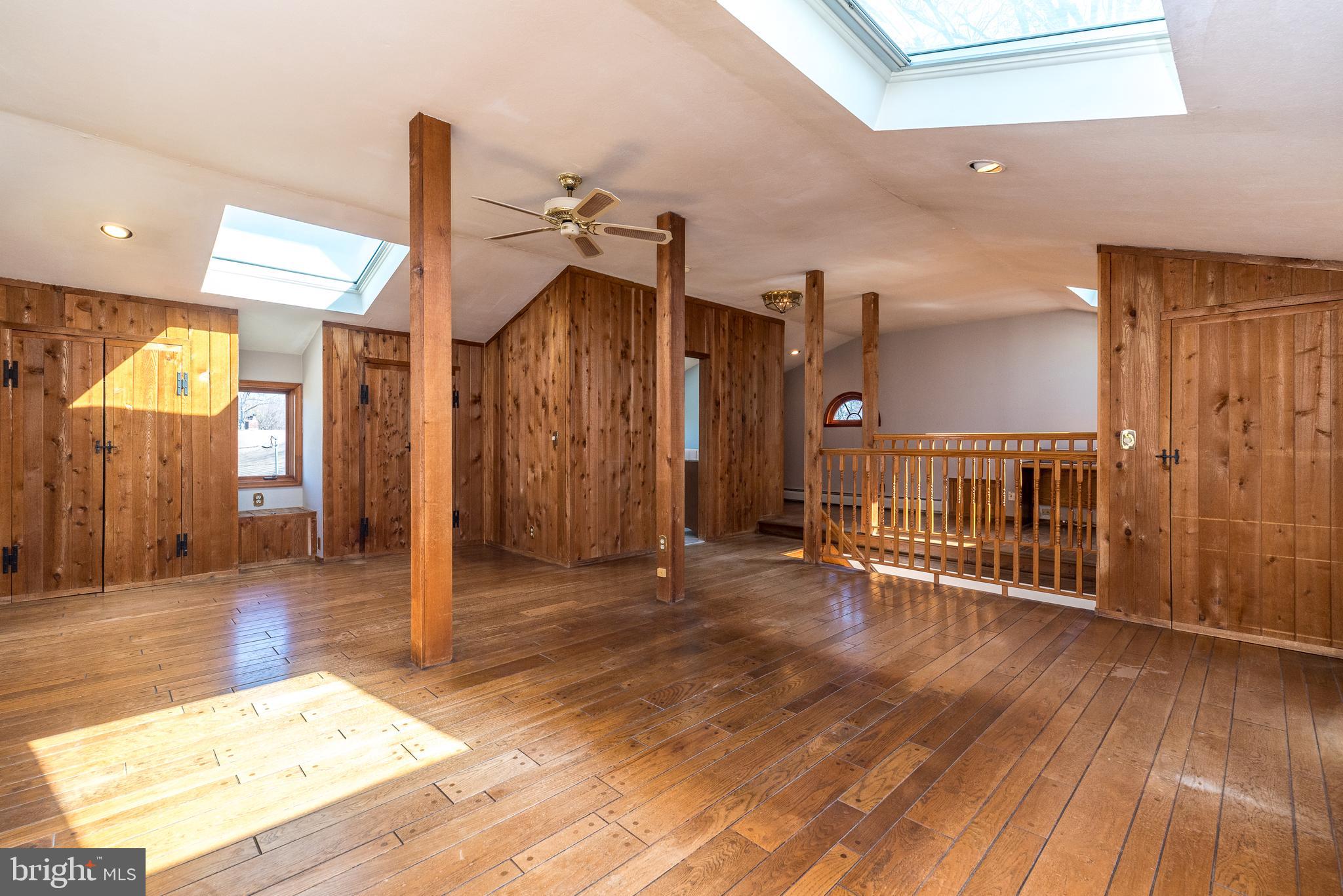 43 THIMBLEBERRY LANE