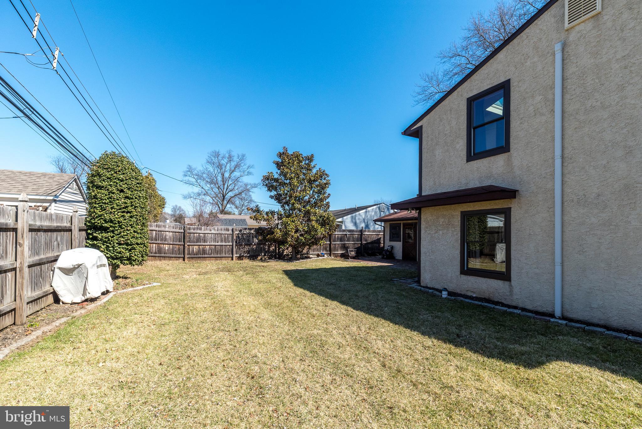 43 THIMBLEBERRY LANE