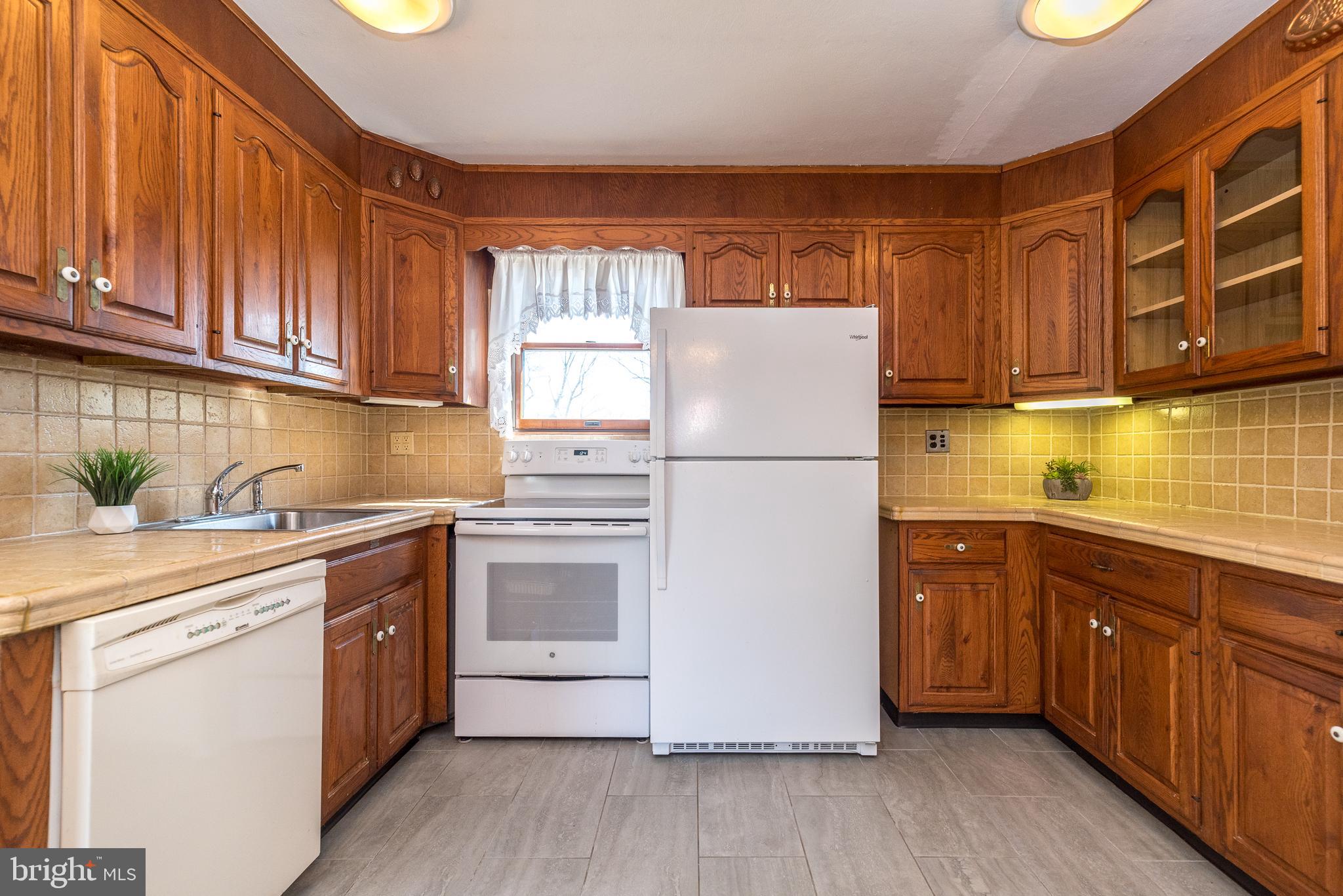 43 THIMBLEBERRY LANE