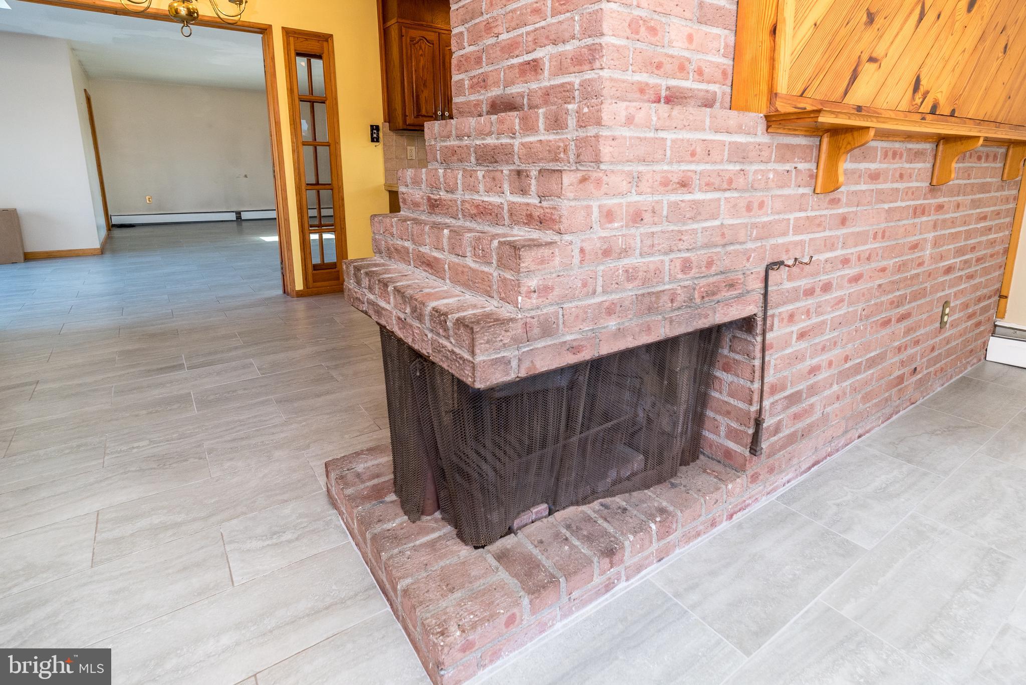 43 THIMBLEBERRY LANE