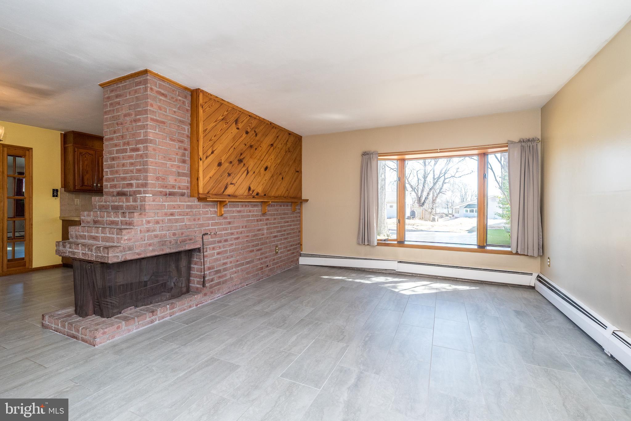 43 THIMBLEBERRY LANE